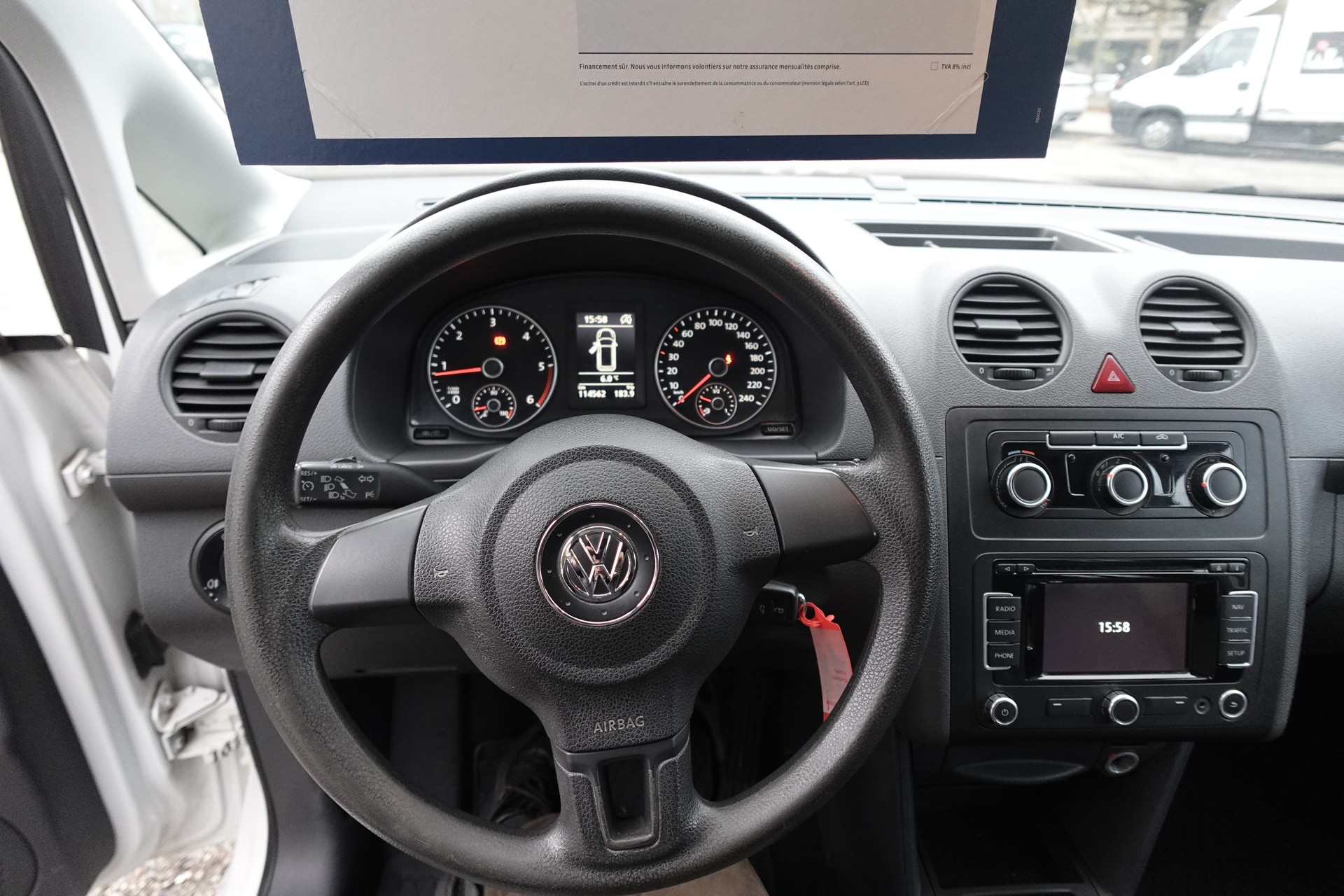VW Caddy 1.6 TDI-image-7