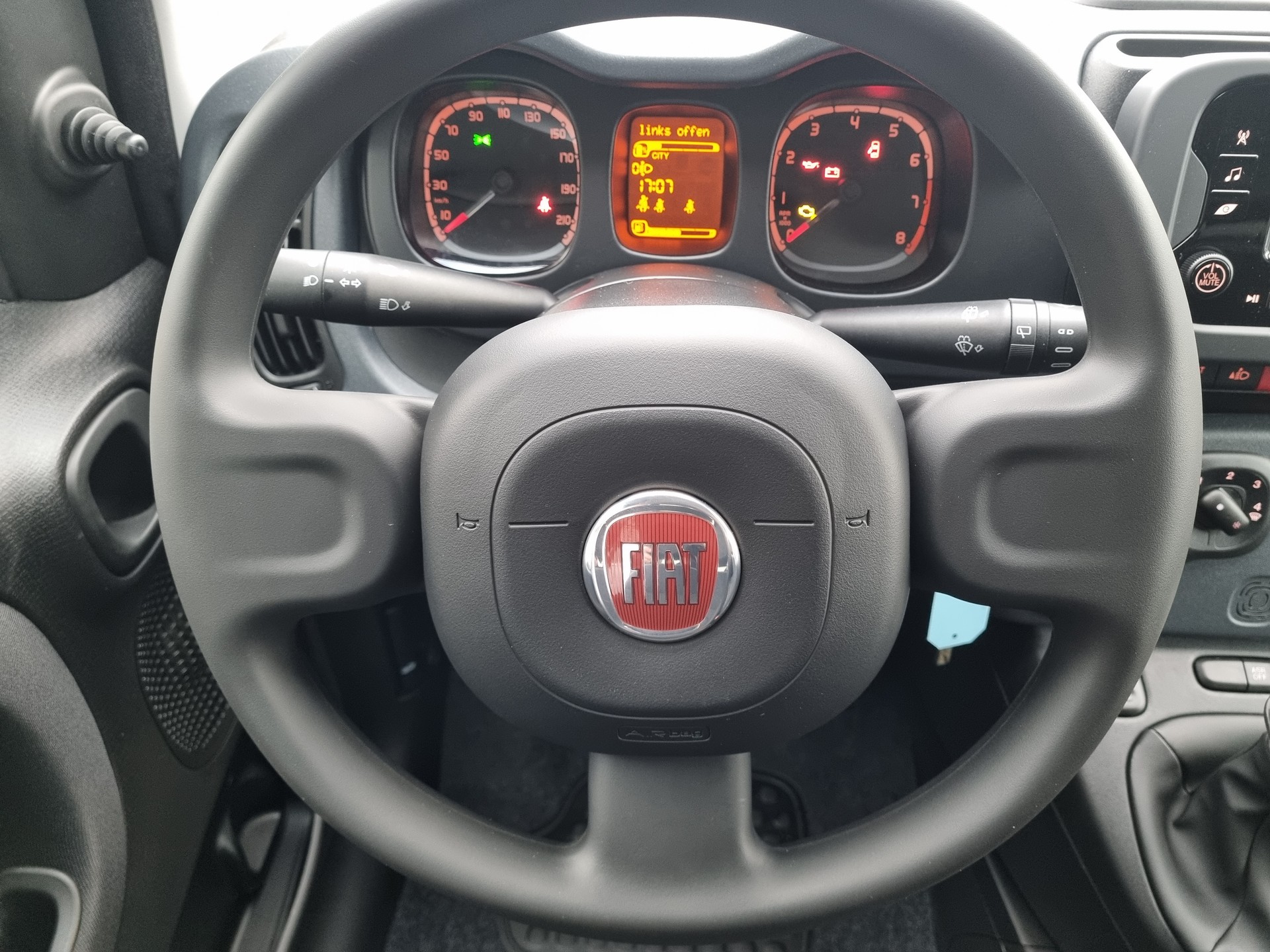 FIAT Panda 1.0 MHEV Cult-image-11