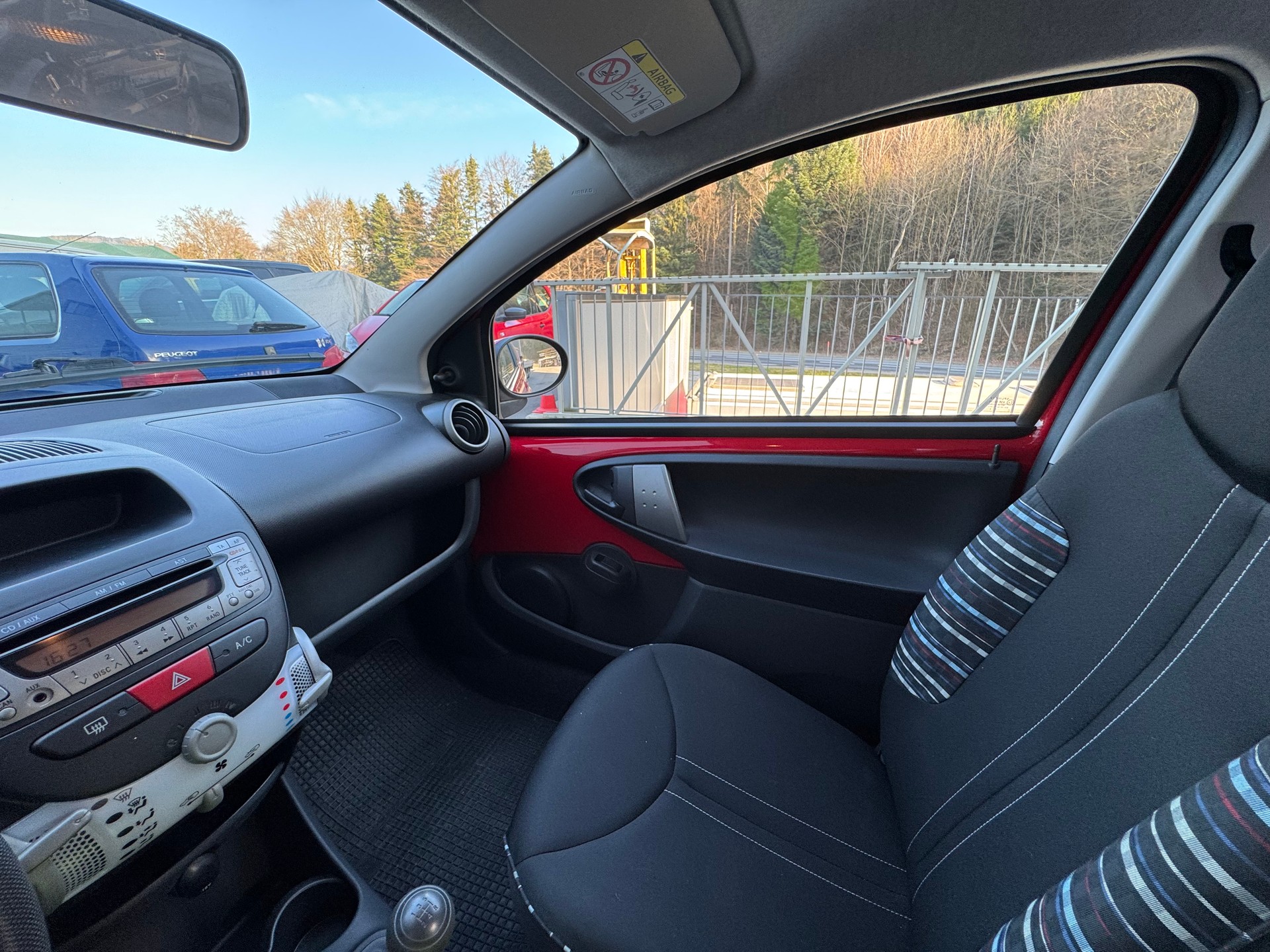 CITROEN C1 1.0i Séduction-image-5