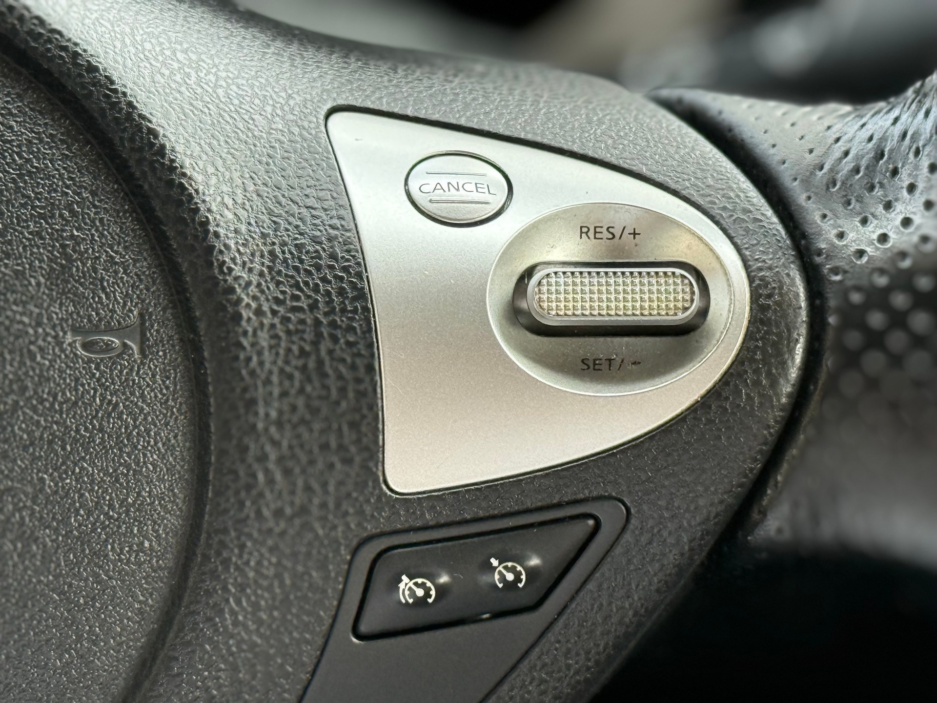 NISSAN Juke 1.6 visia-image-14