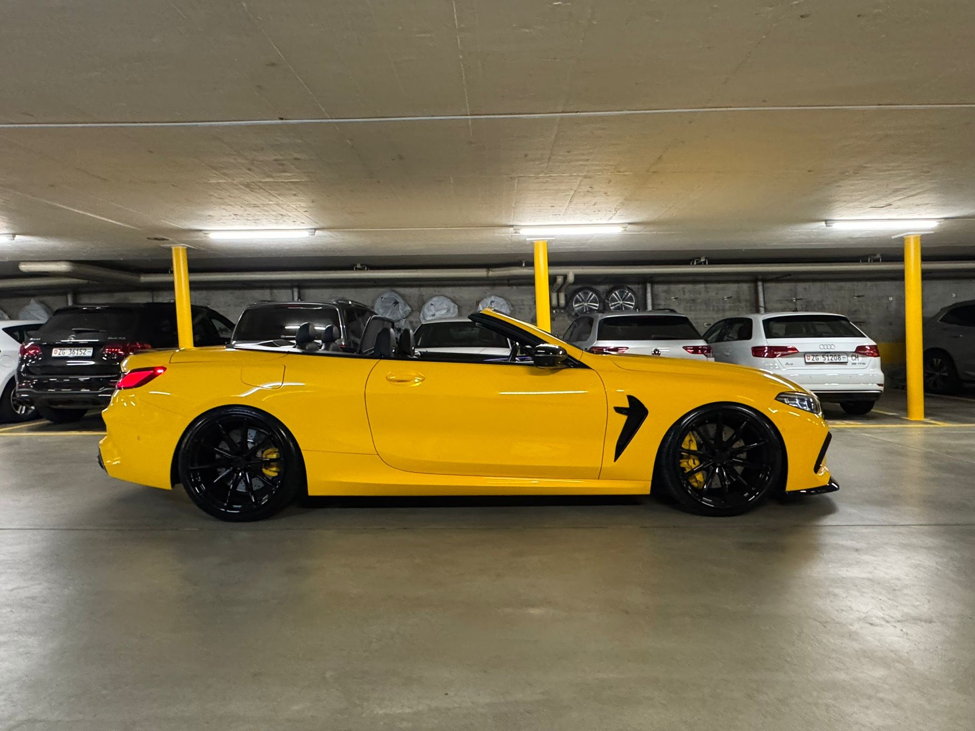 BMW M8 xDrive M Competition Steptronic-image-5