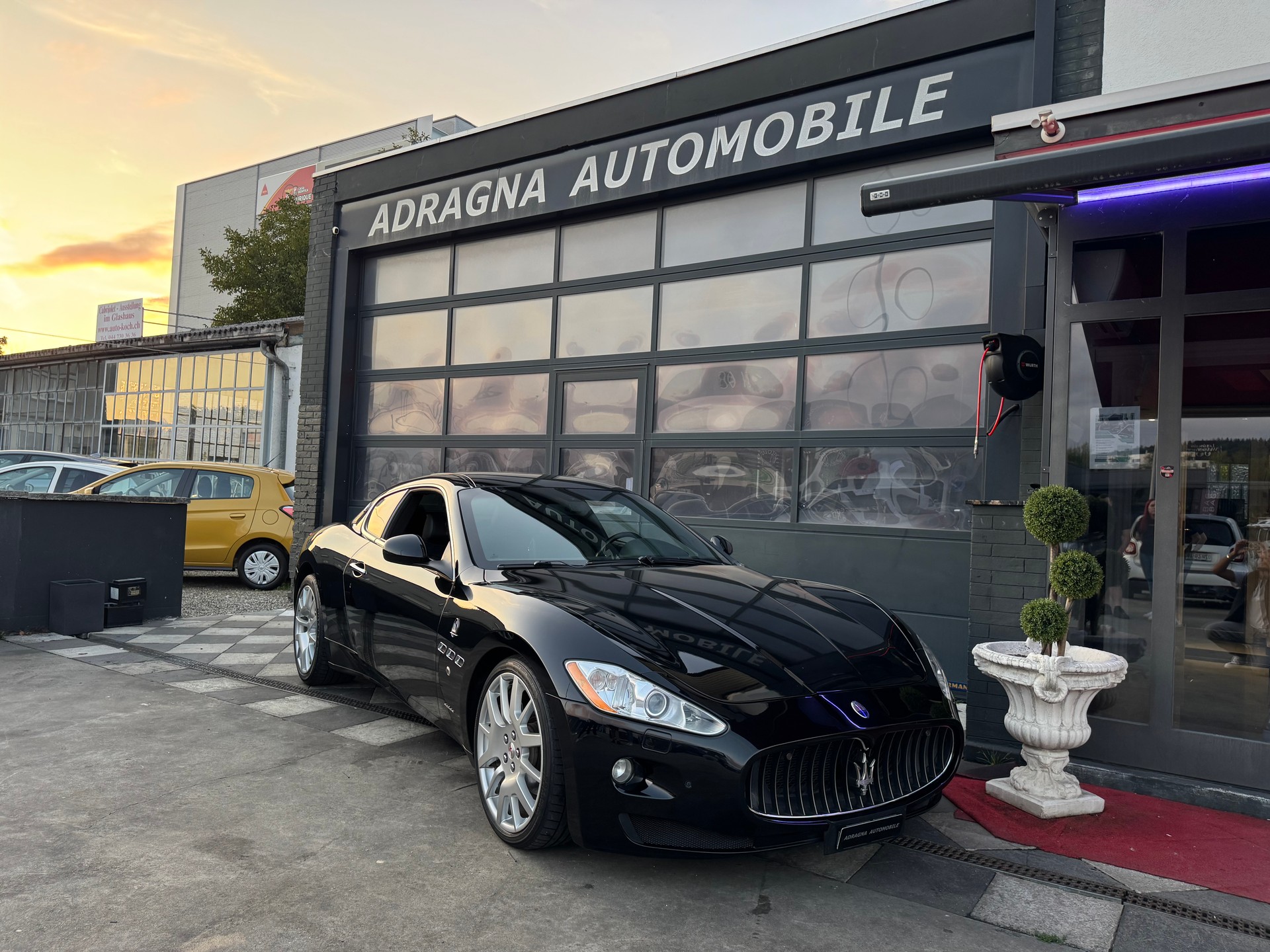 MASERATI GranTurismo Automatica-image-2