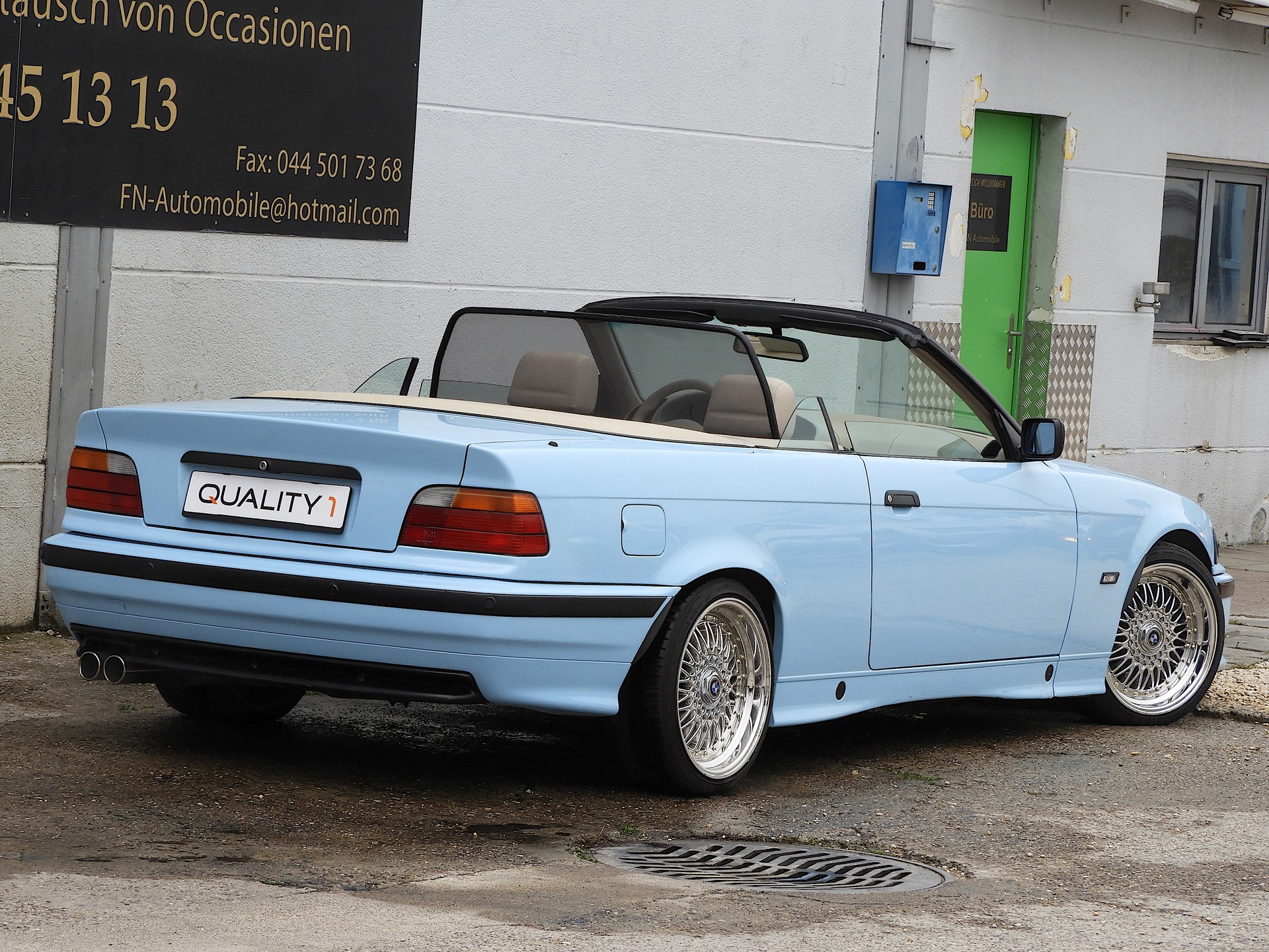 BMW 320i A Cabrio I CH Fahrzeug I Ab Platz I Dezent I Alle Dokumenten vorhanden-image-5
