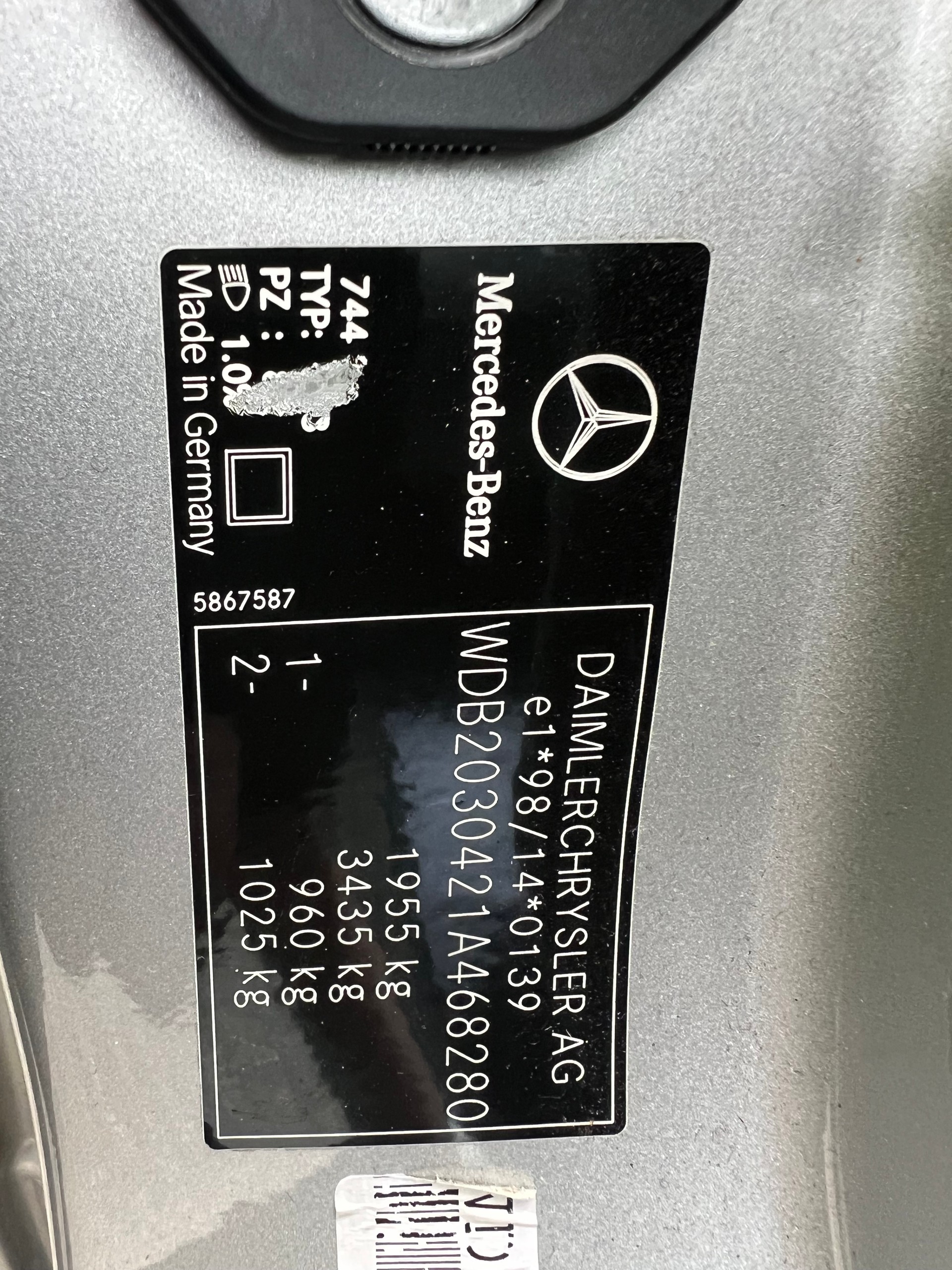 MERCEDES-BENZ C 180 Kompressor Classic. KM 159`000. 6 GANG SCHALTER. SERVICEGEPFLEGT. AB PLATZ 1800.--image-19