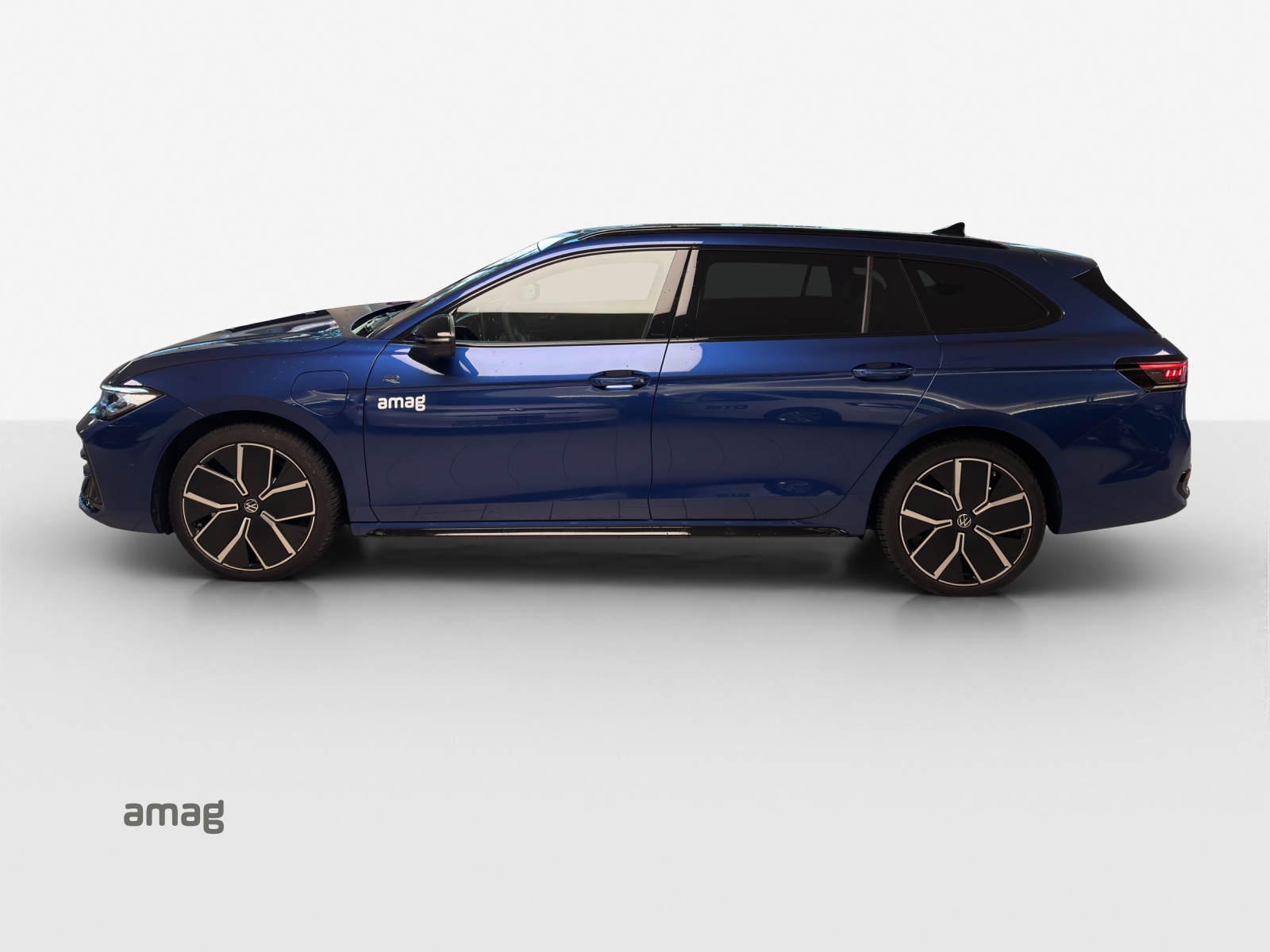 VW Passat Variant 1.5 TSI evo2 Plug-In- Hybrid R-Line DSG-image-1