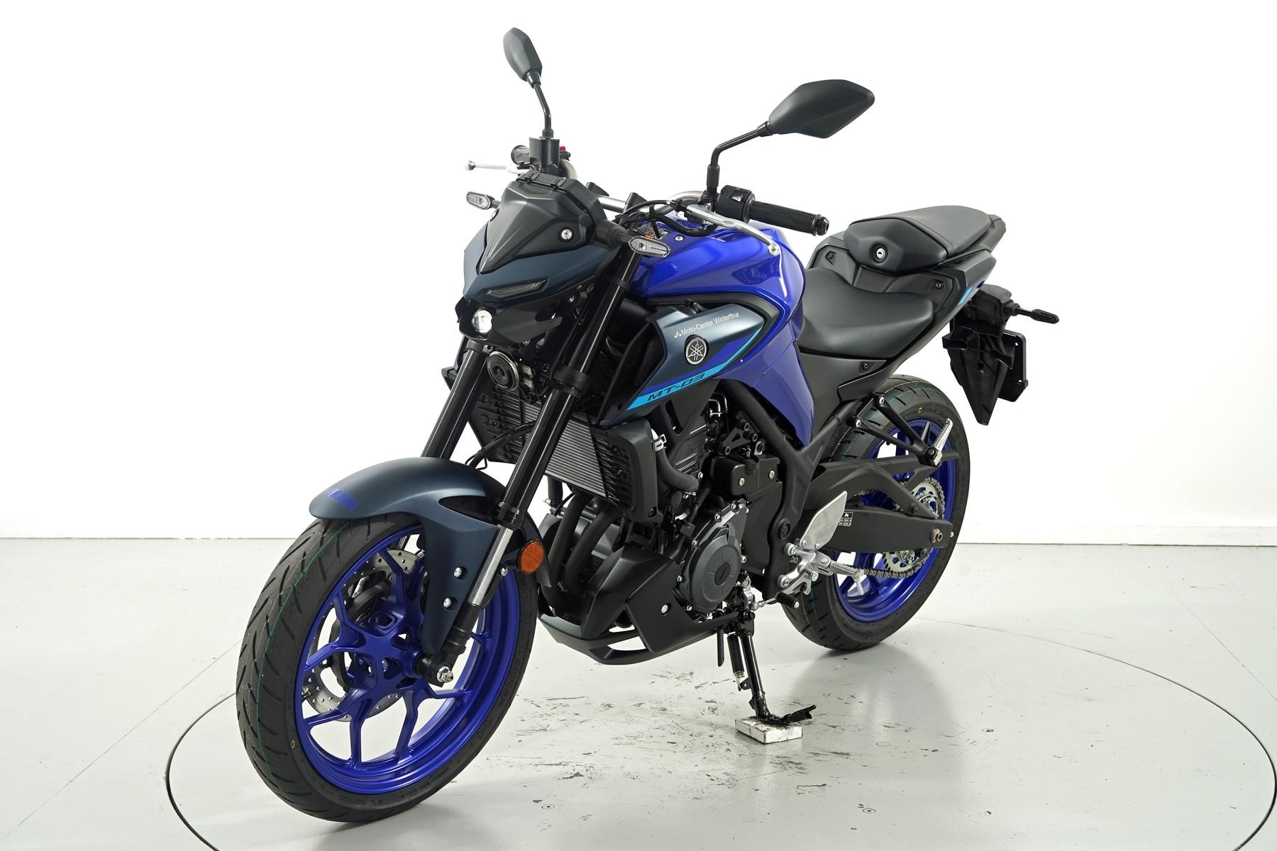 YAMAHA MT-03 ABS-showroom-element-2