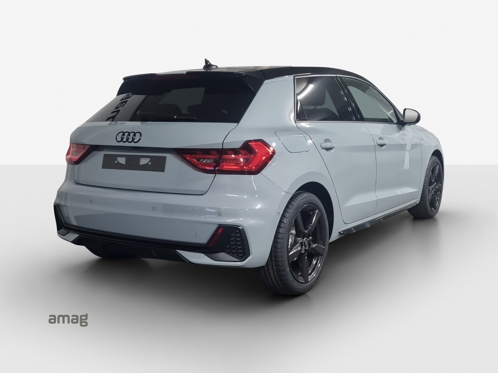 AUDI A1 Sportback 30 TFSI S Line Attraction S-tronic-image-4