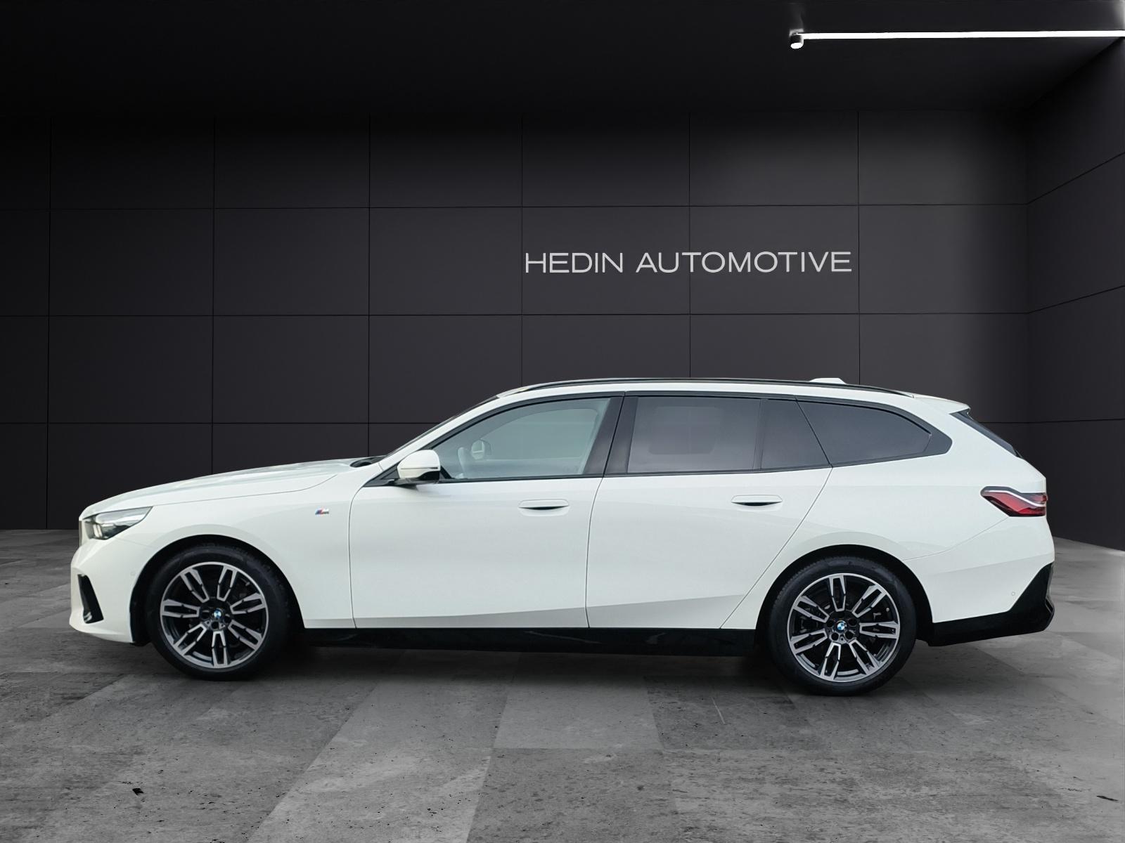 BMW 520d xDrive Touring-image-1