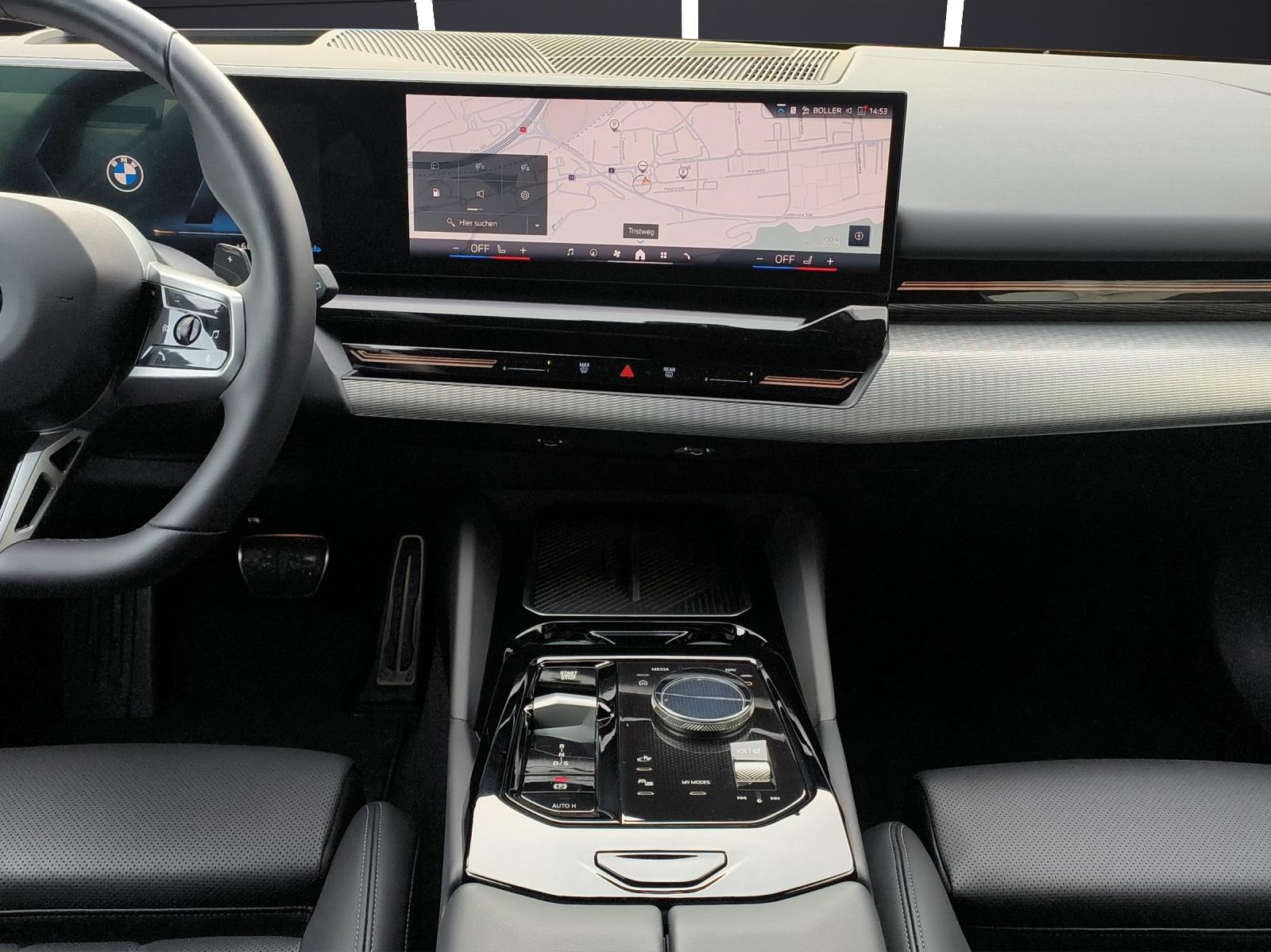 BMW 520d xDrive Touring-image-19