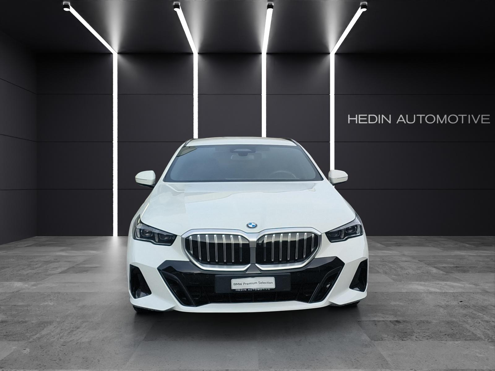 BMW 520d xDrive Touring-image-7