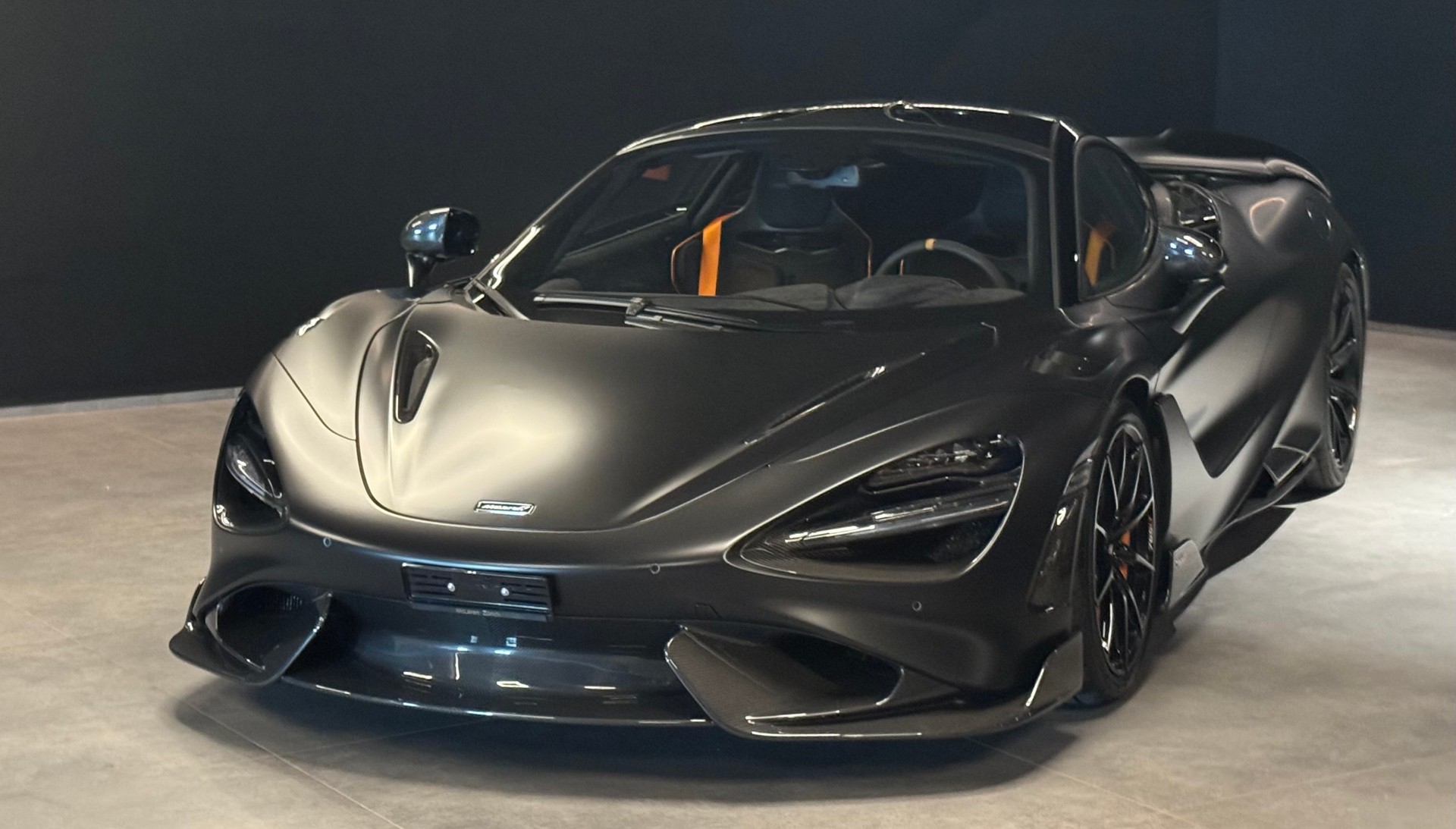 McLAREN 765 LT Coupé 4.0 V8 SSG-image-4