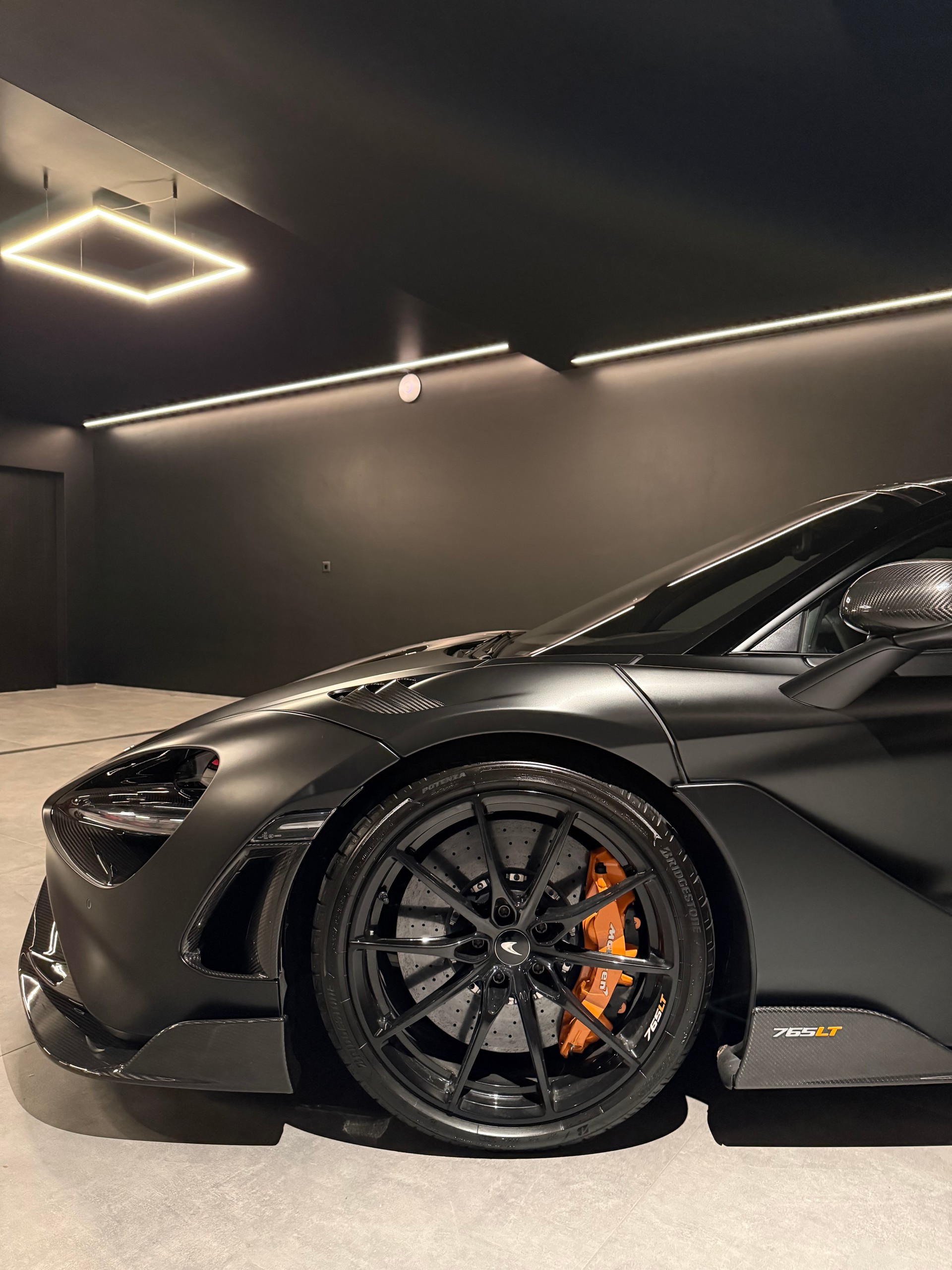 McLAREN 765 LT Coupé 4.0 V8 SSG-image-6