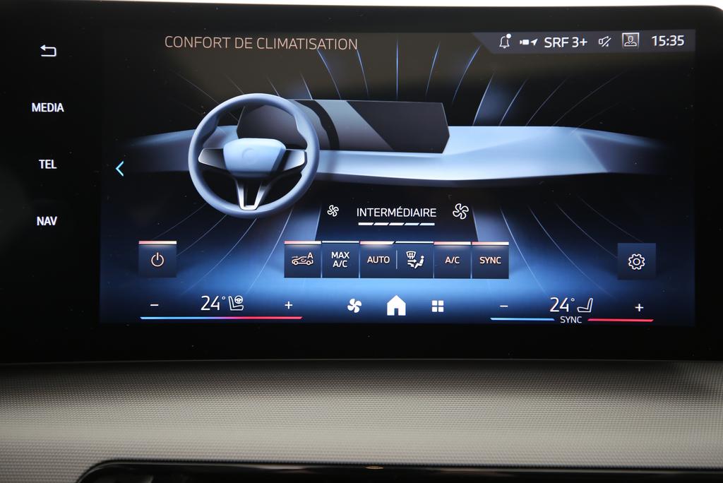 BMW 218d Active Tourer-image-10