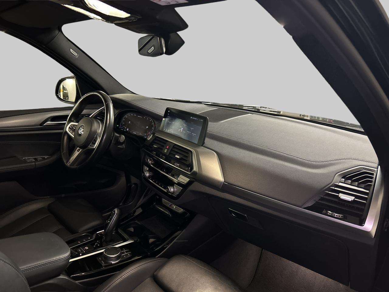 BMW X3 M40d-image-11