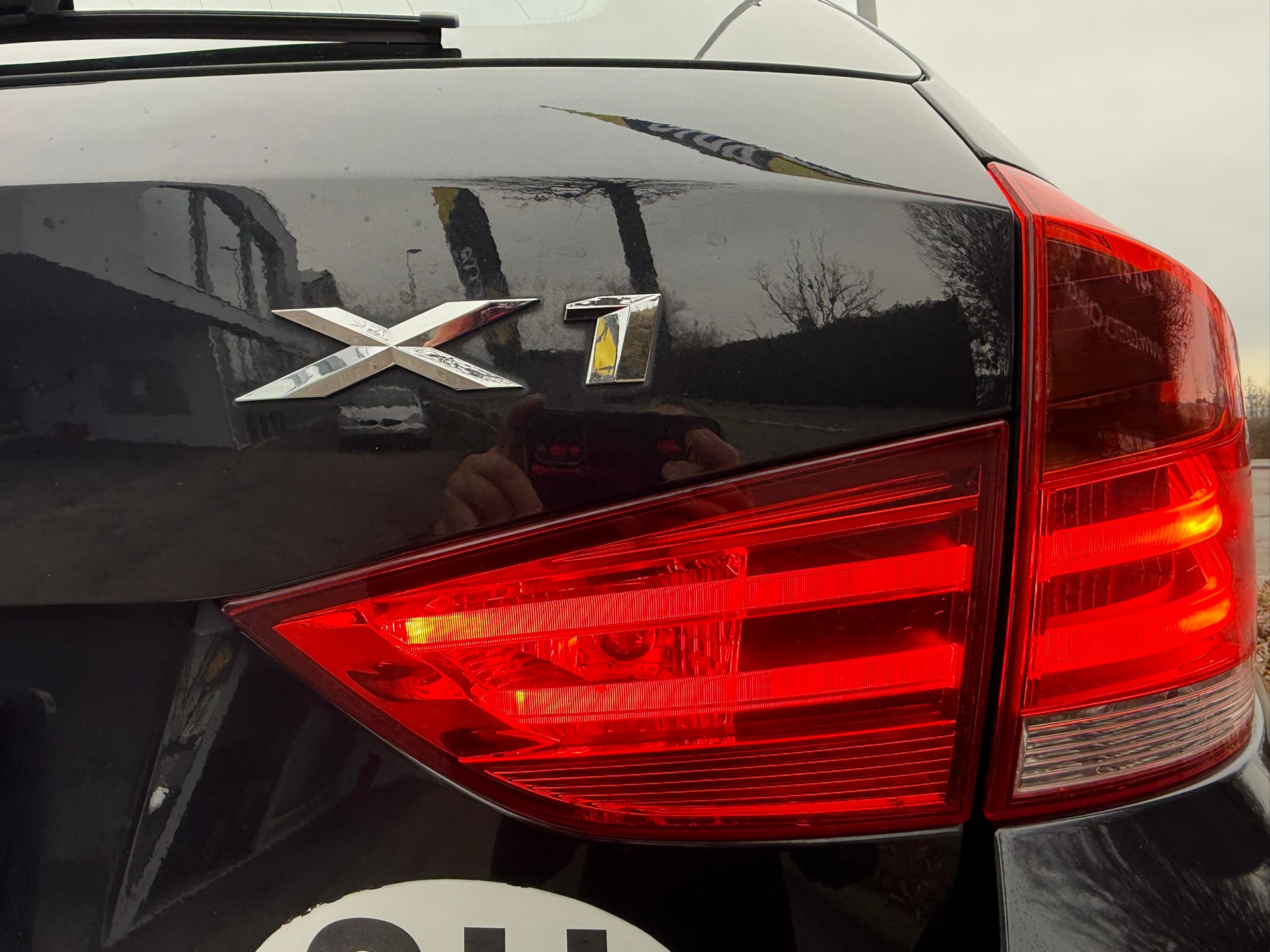 BMW X1 xDrive 20i Steptronic-image-9