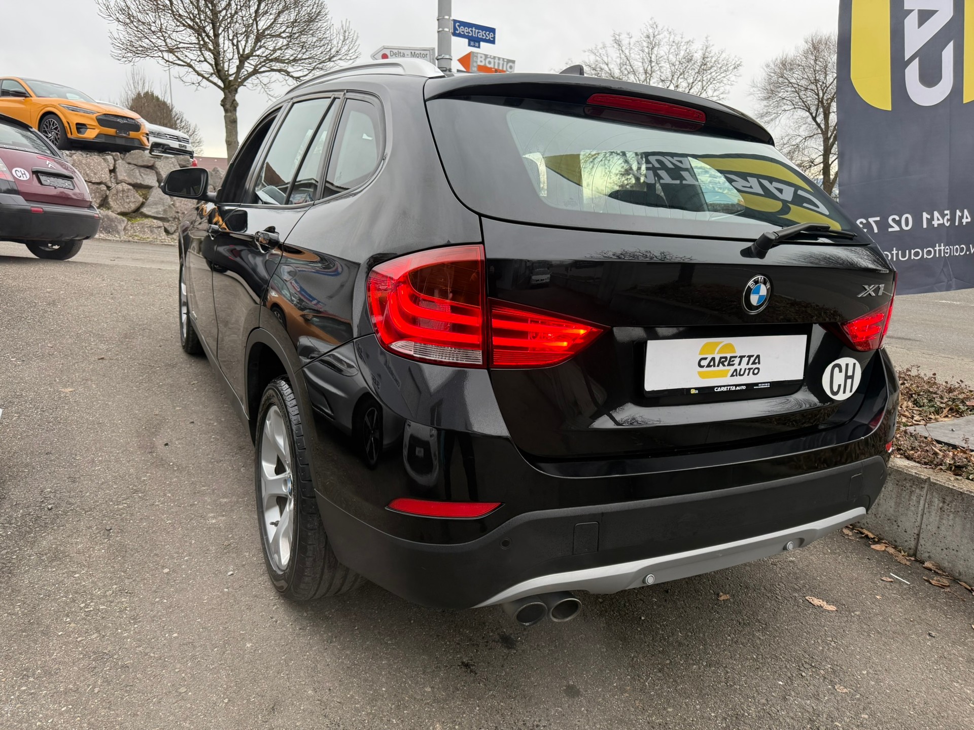 BMW X1 xDrive 20i Steptronic-image-4