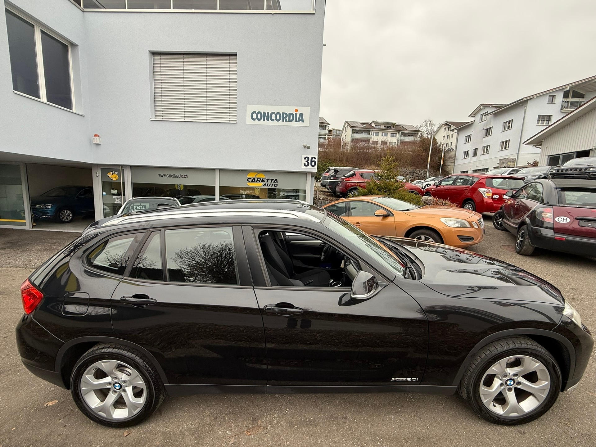 BMW X1 xDrive 20i Steptronic-image-7