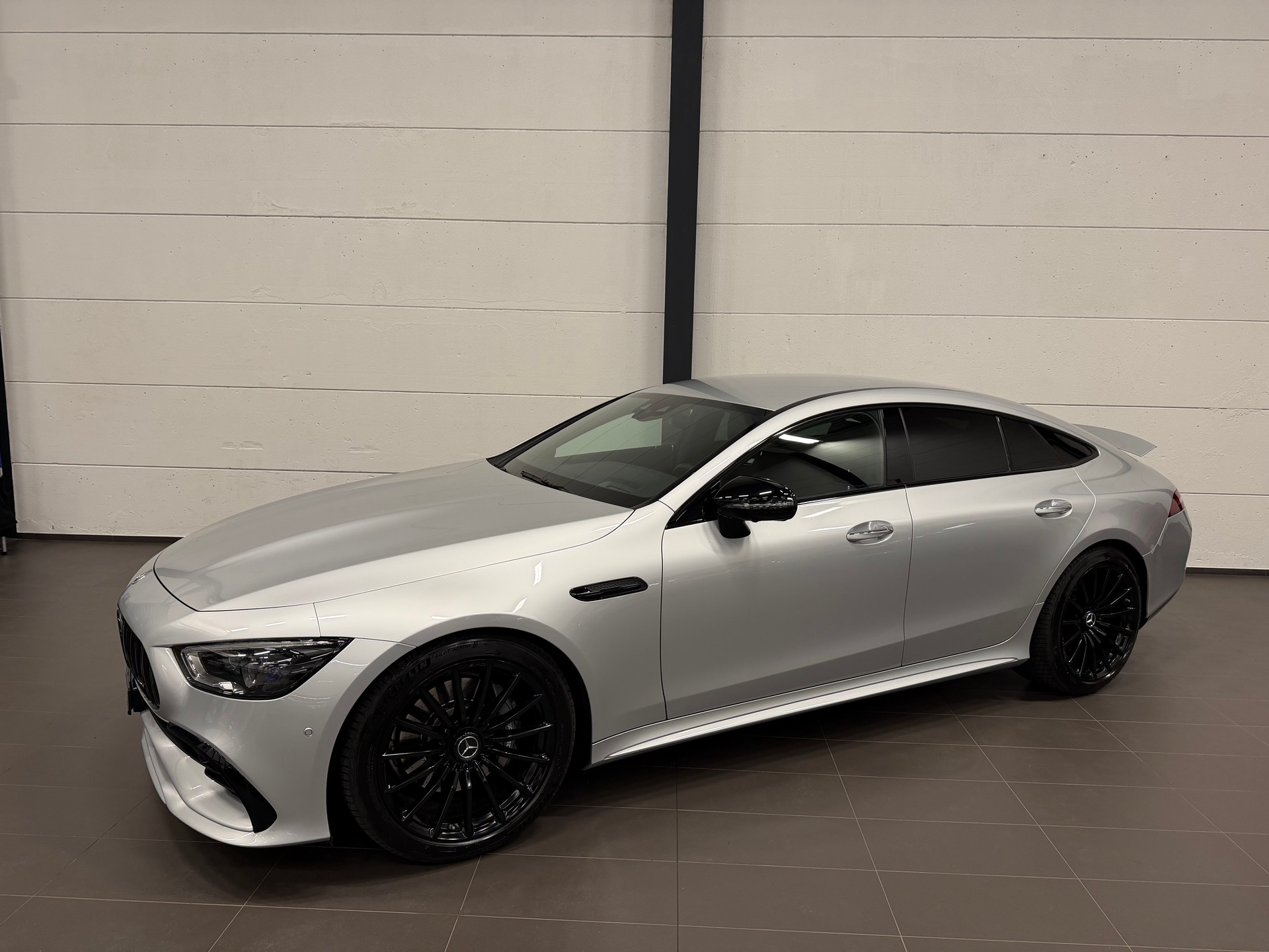 MERCEDES-BENZ AMG GT 4 53 4Matic+ Speedshift TCT-image-4