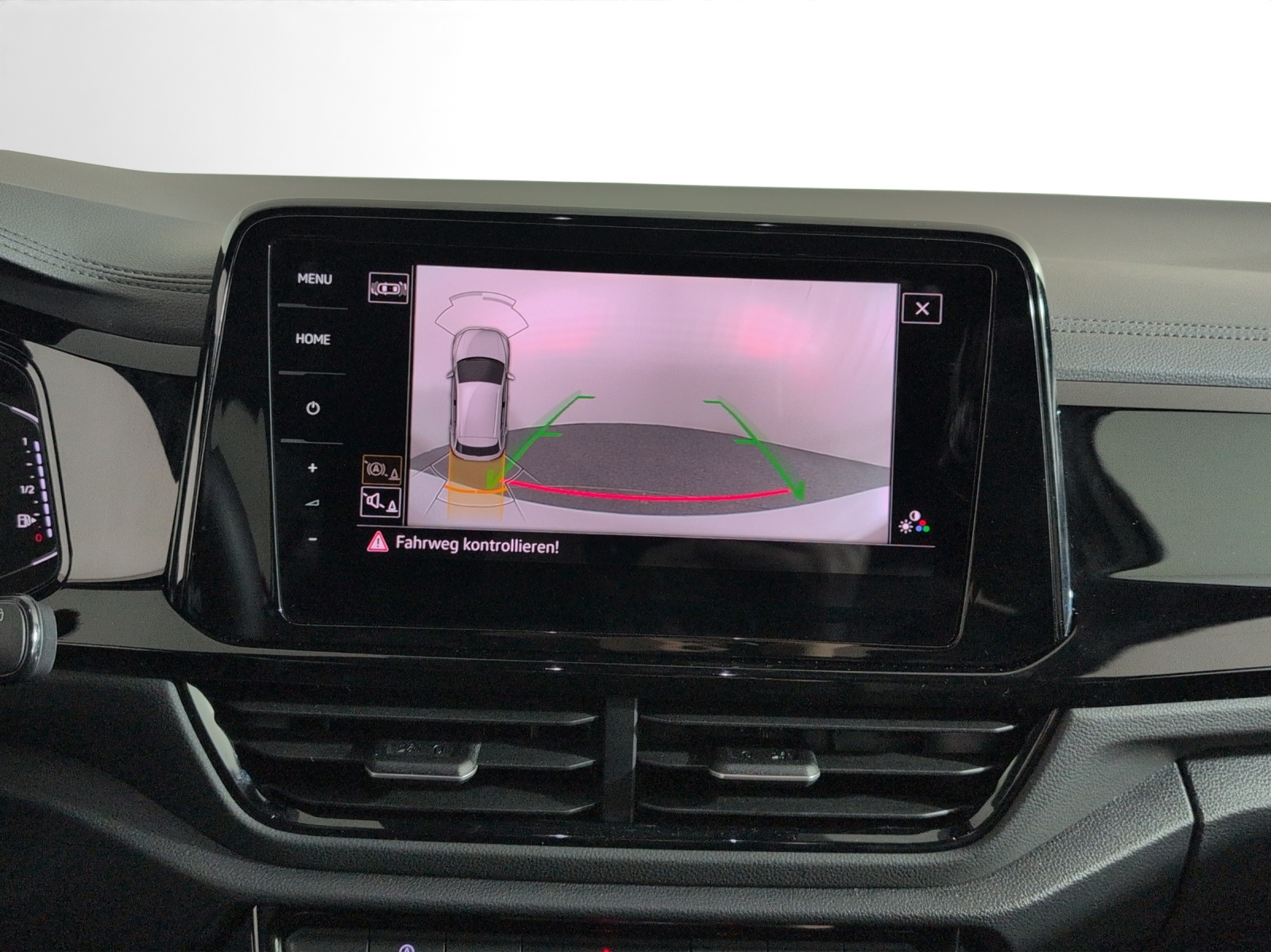VW T-Roc 2.0 TSI R-Line DSG 4Motion-image-10