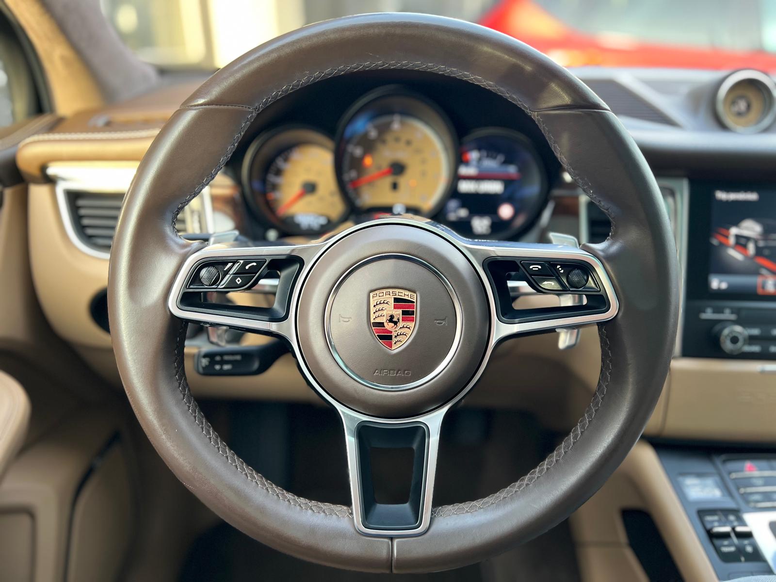 PORSCHE Macan Turbo PDK-image-9