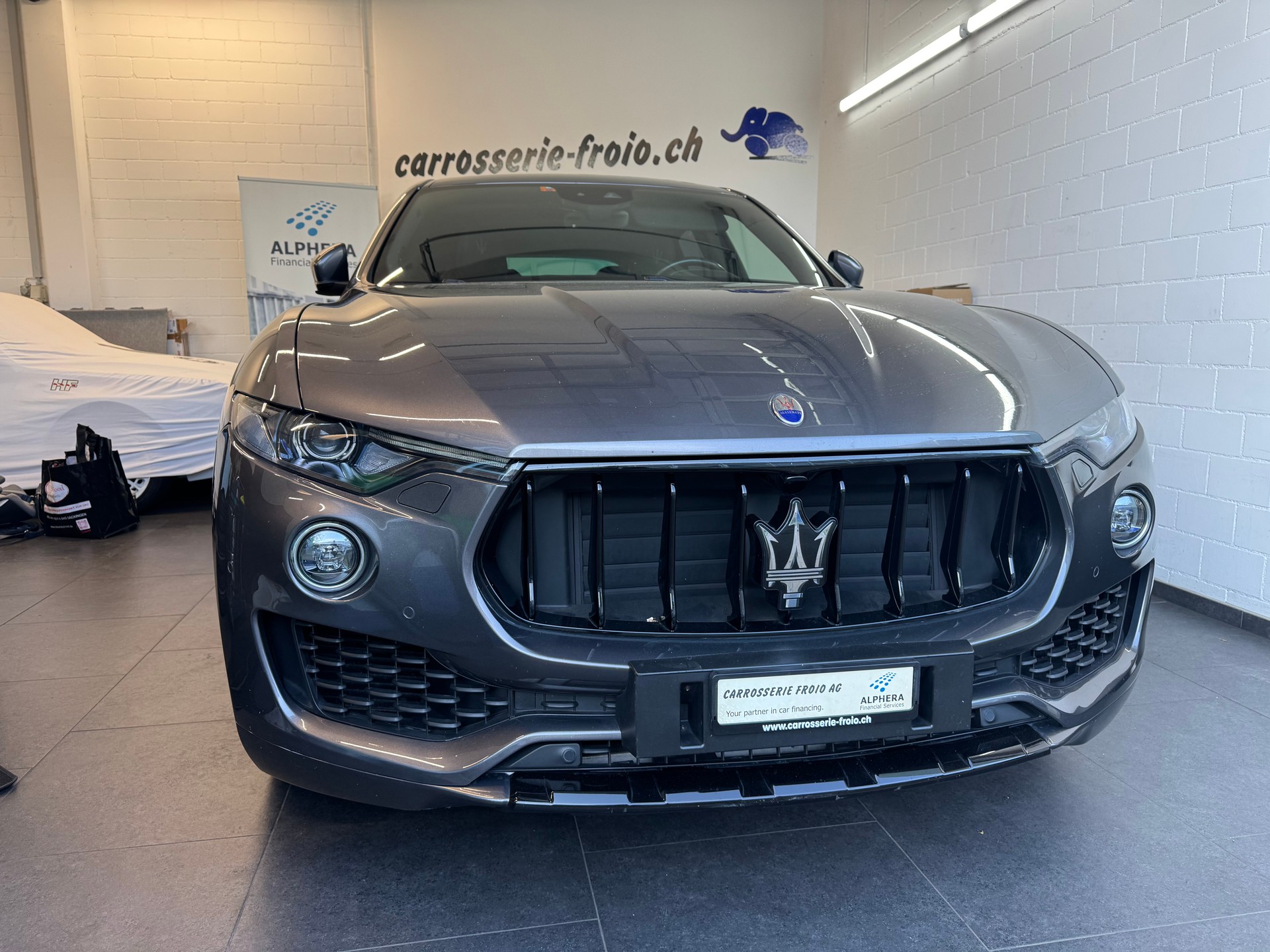 MASERATI Levante D 3.0 V6 GranSport Automatica-showroom-element-1