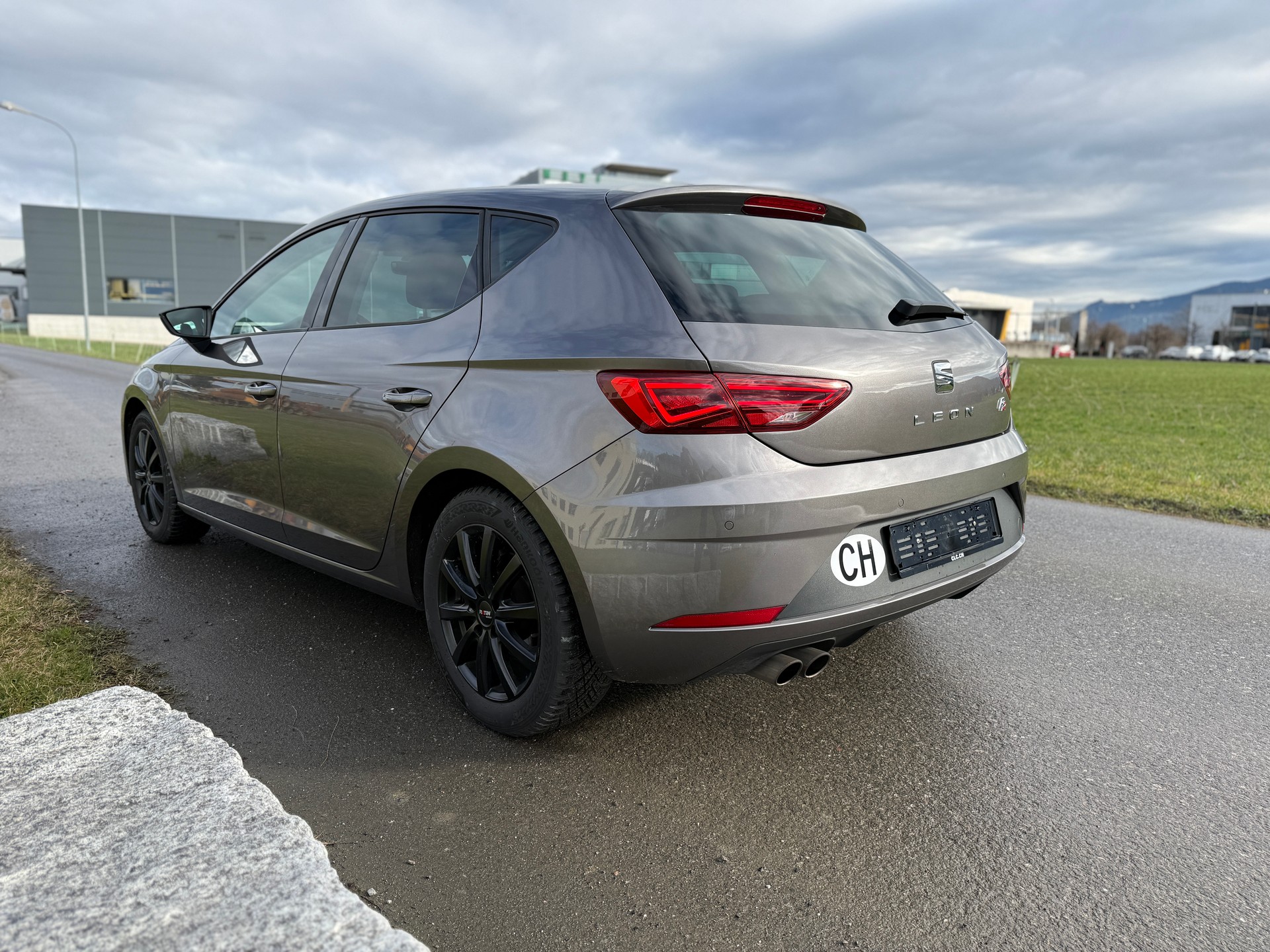 SEAT Leon 1.4 TSI ACT FR-image-4
