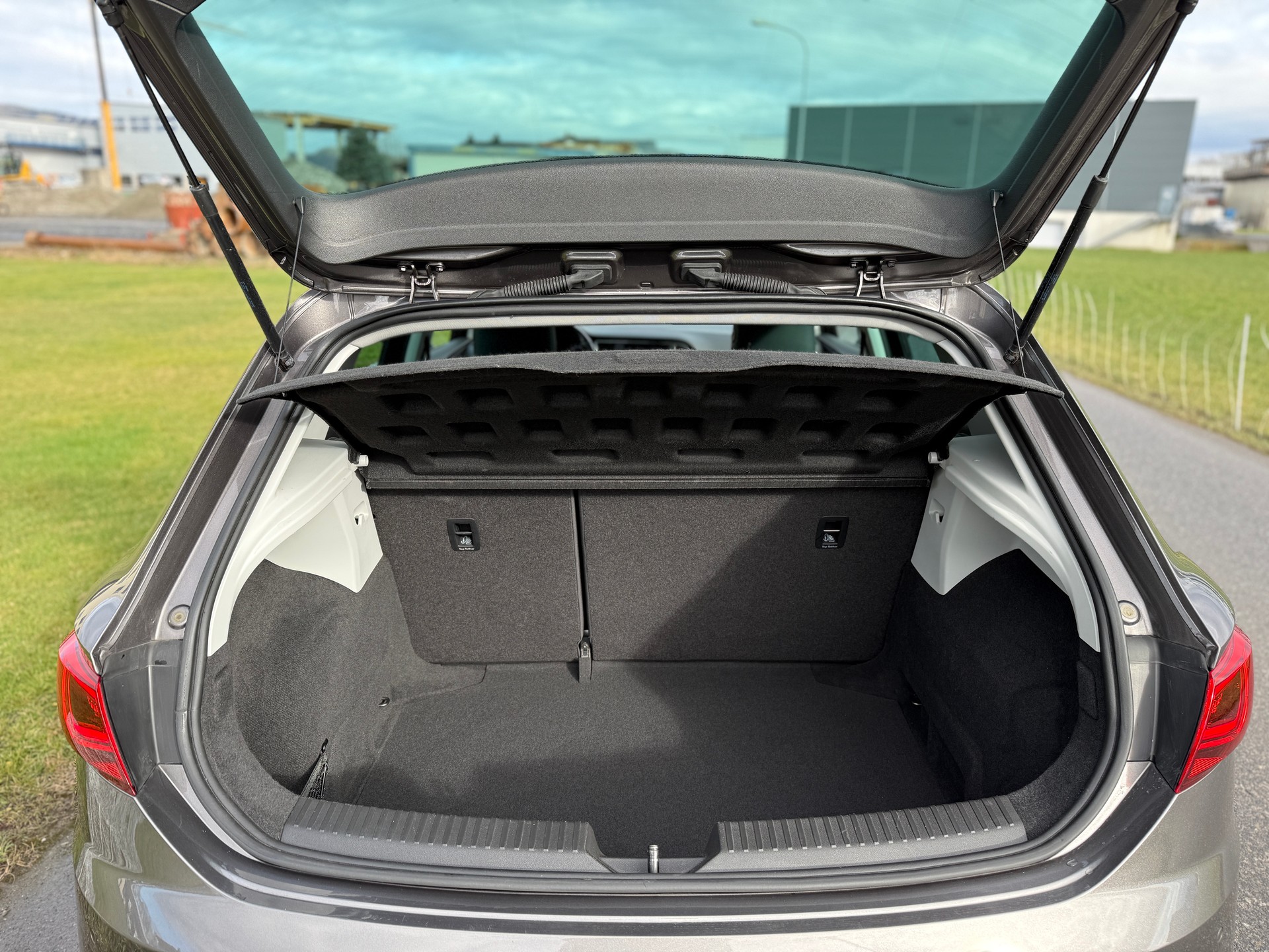 SEAT Leon 1.4 TSI ACT FR-image-10