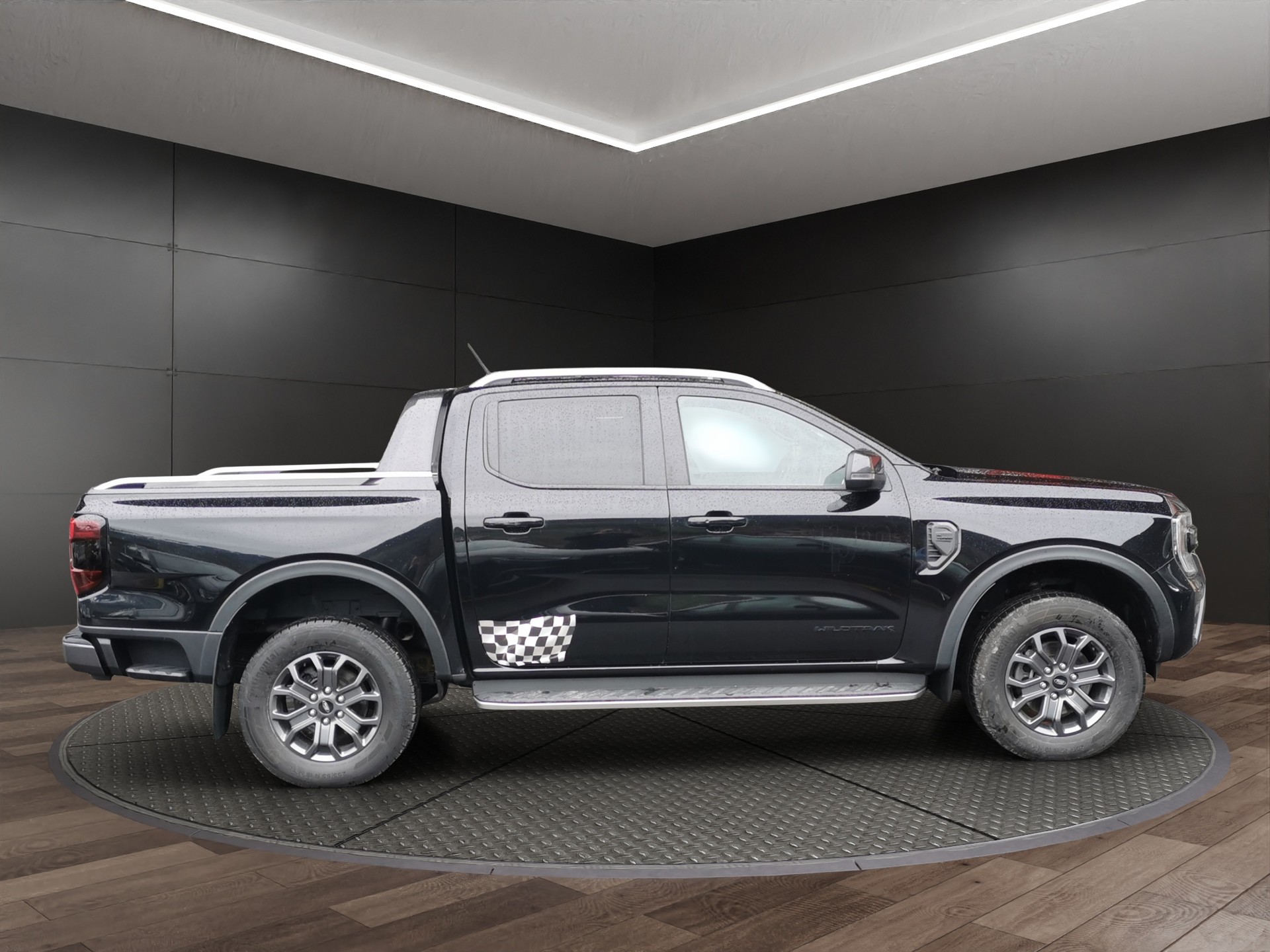FORD Ranger Wildtrak 2.0 Eco Blue e-4WD Automat-image-4