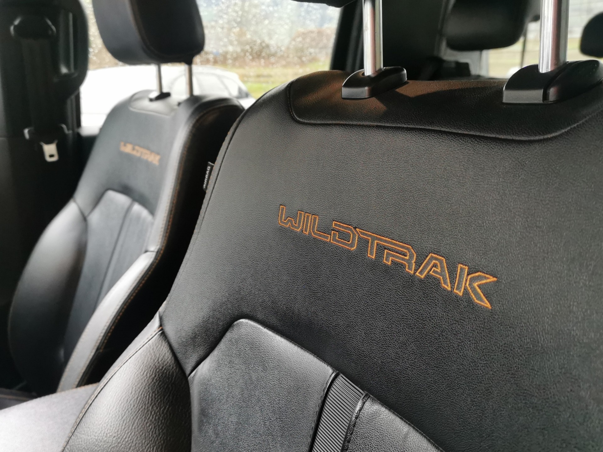 FORD Ranger Wildtrak 2.0 Eco Blue e-4WD Automat-image-10