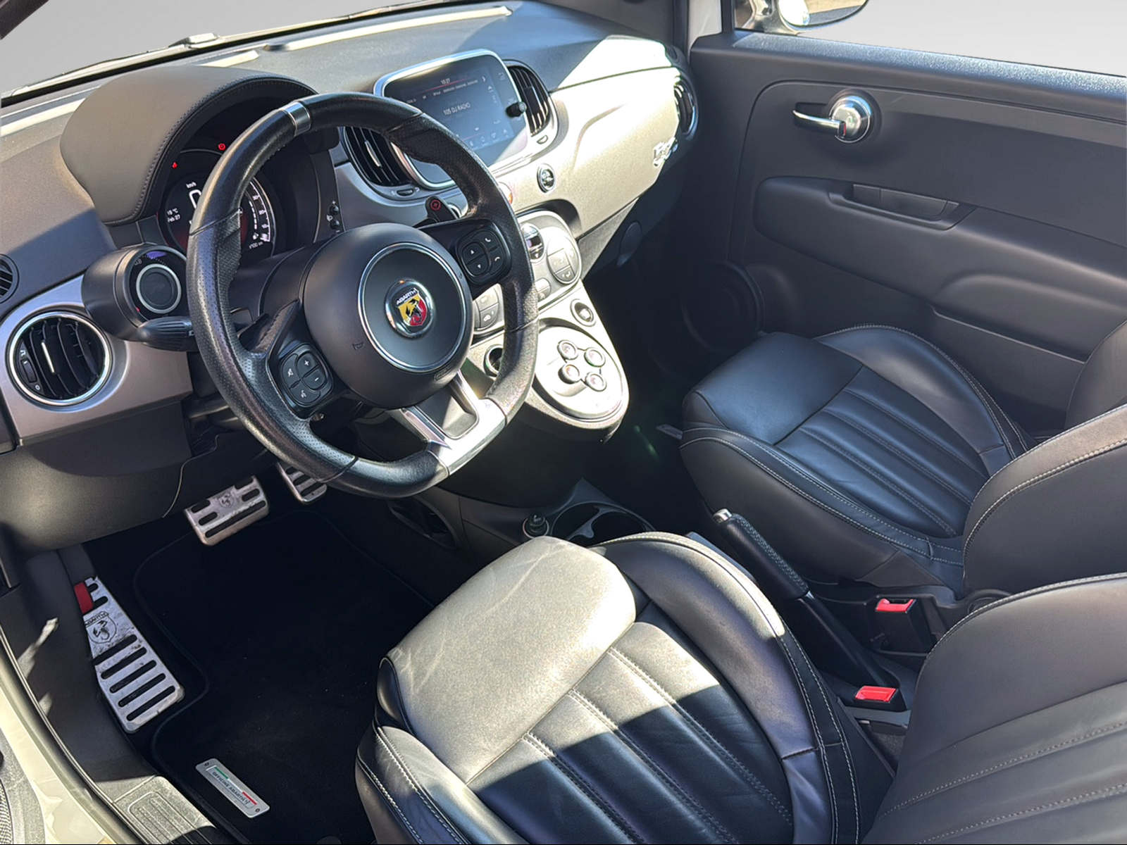 FIAT 595 1.4 16V Turbo Abarth Turismo Dualogic-image-12