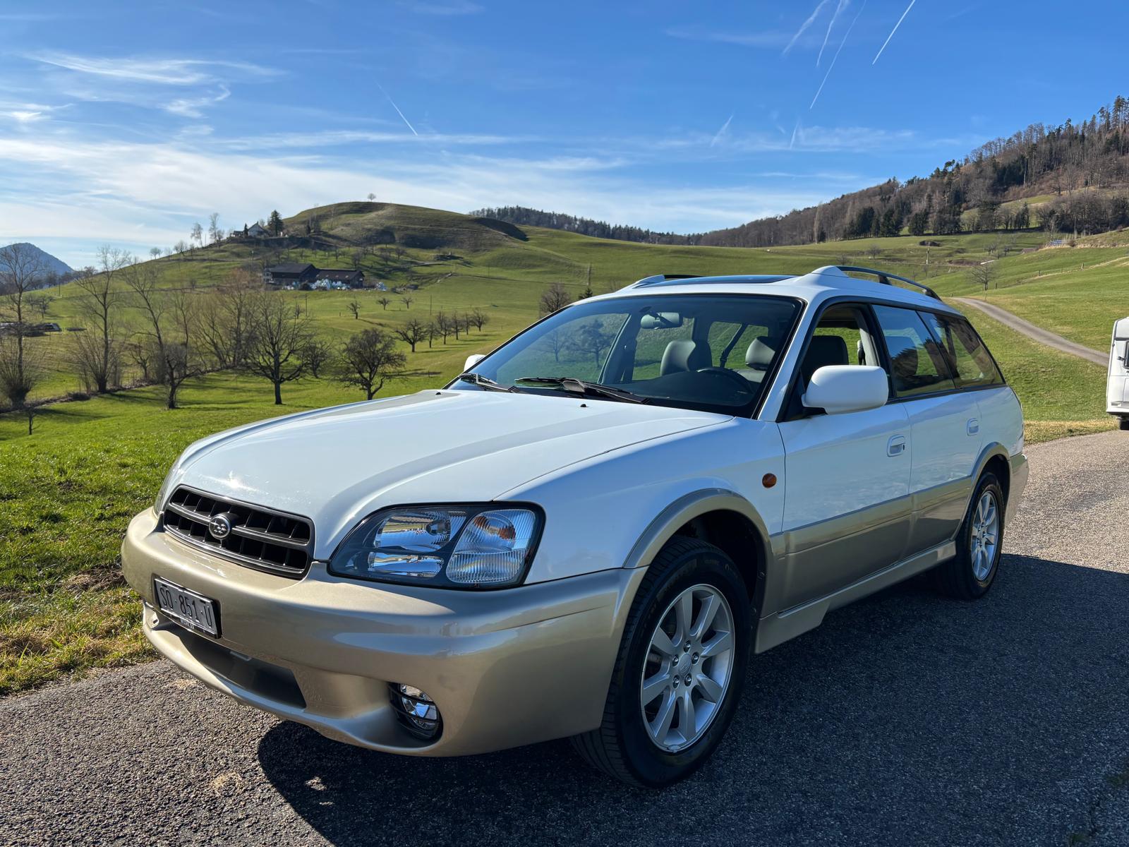 SUBARU Outback 2.5 Image-image-0