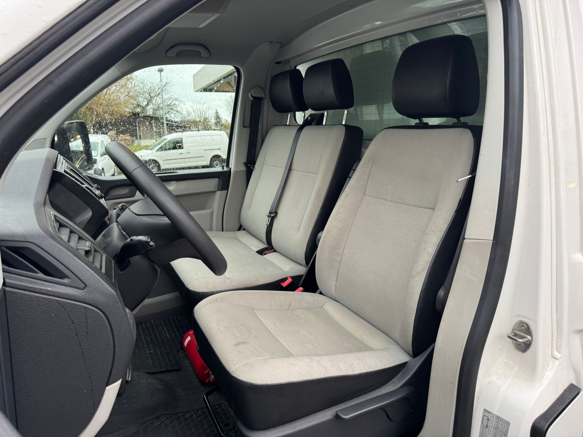 VW T6 2.0 TDI-image-11