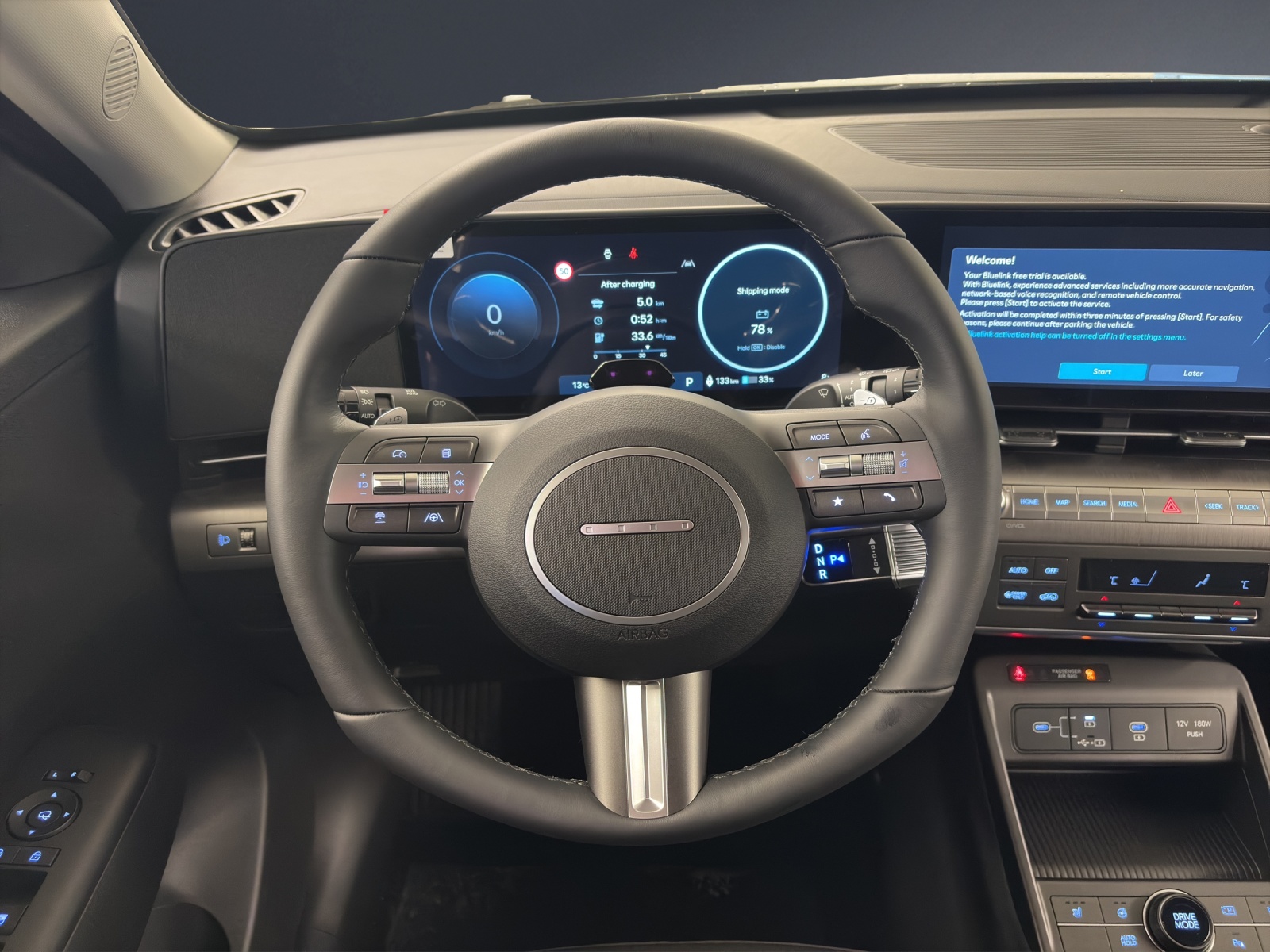HYUNDAI Kona EV 65.4 kWh Origo-image-12