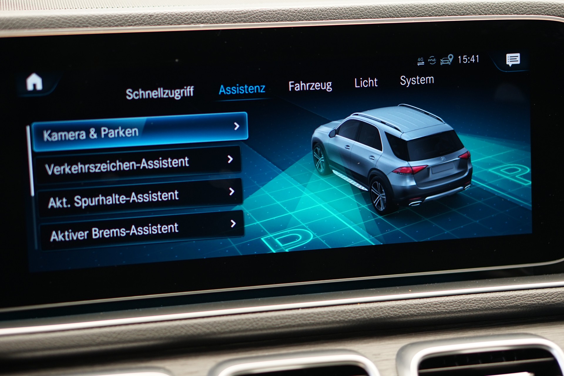 MERCEDES-BENZ GLE 300 d 4Matic 9G-Tronic *CH-Fahrzeug*-image-38