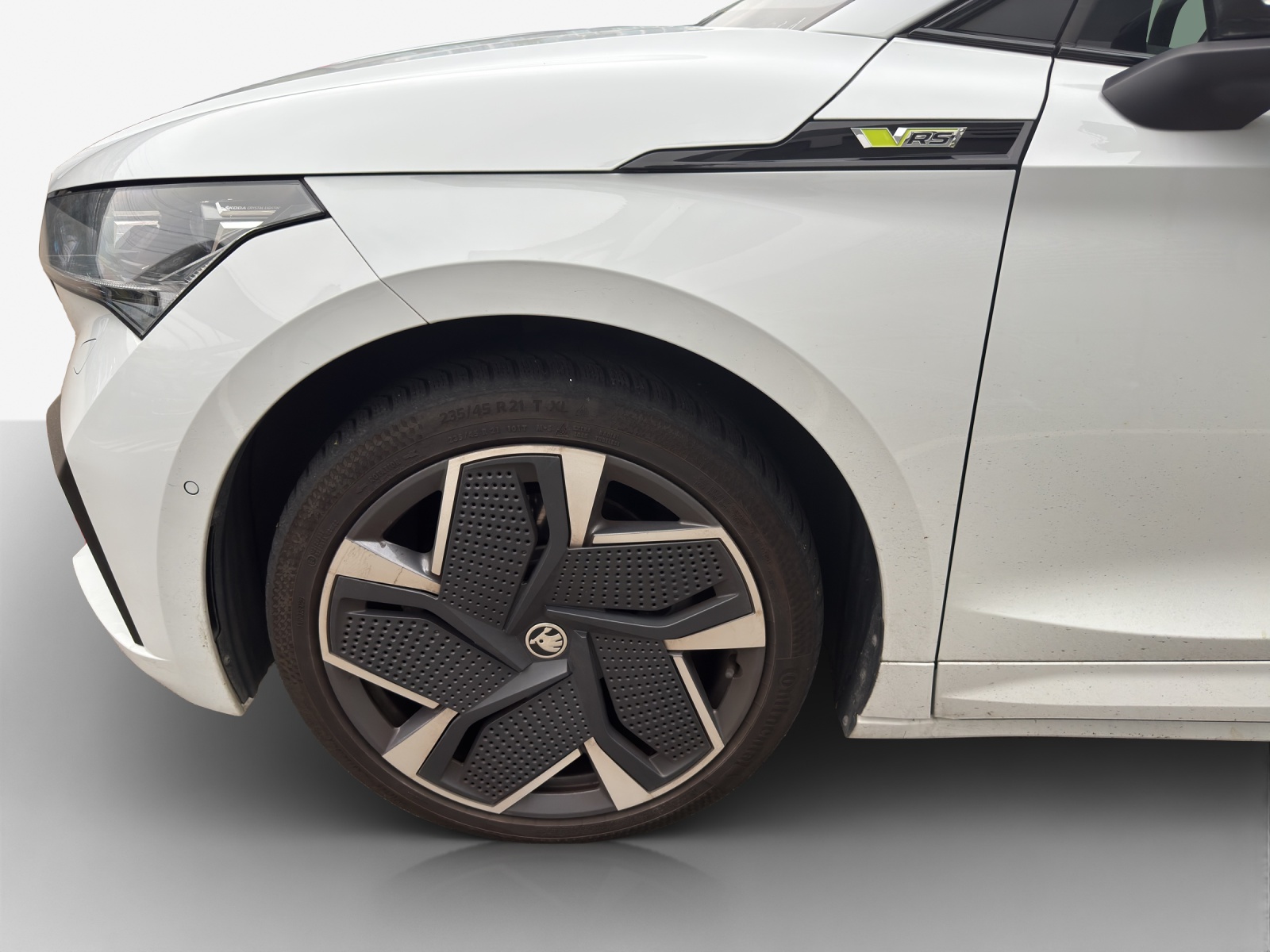 SKODA Enyaq Coupé RS iV 80 4x4-image-13