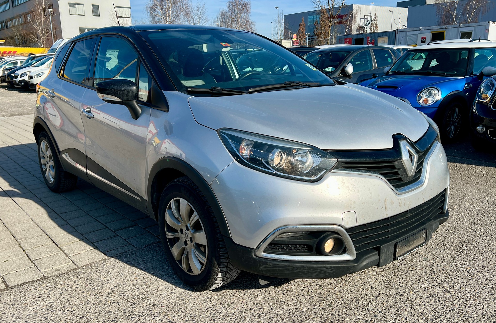 RENAULT Captur 1.2 T 16V Privilège EDC Automat (Klimatronik * Alufelgen * Sensoren Mit Kamera * Multilenkrad * Navigation * BO5)