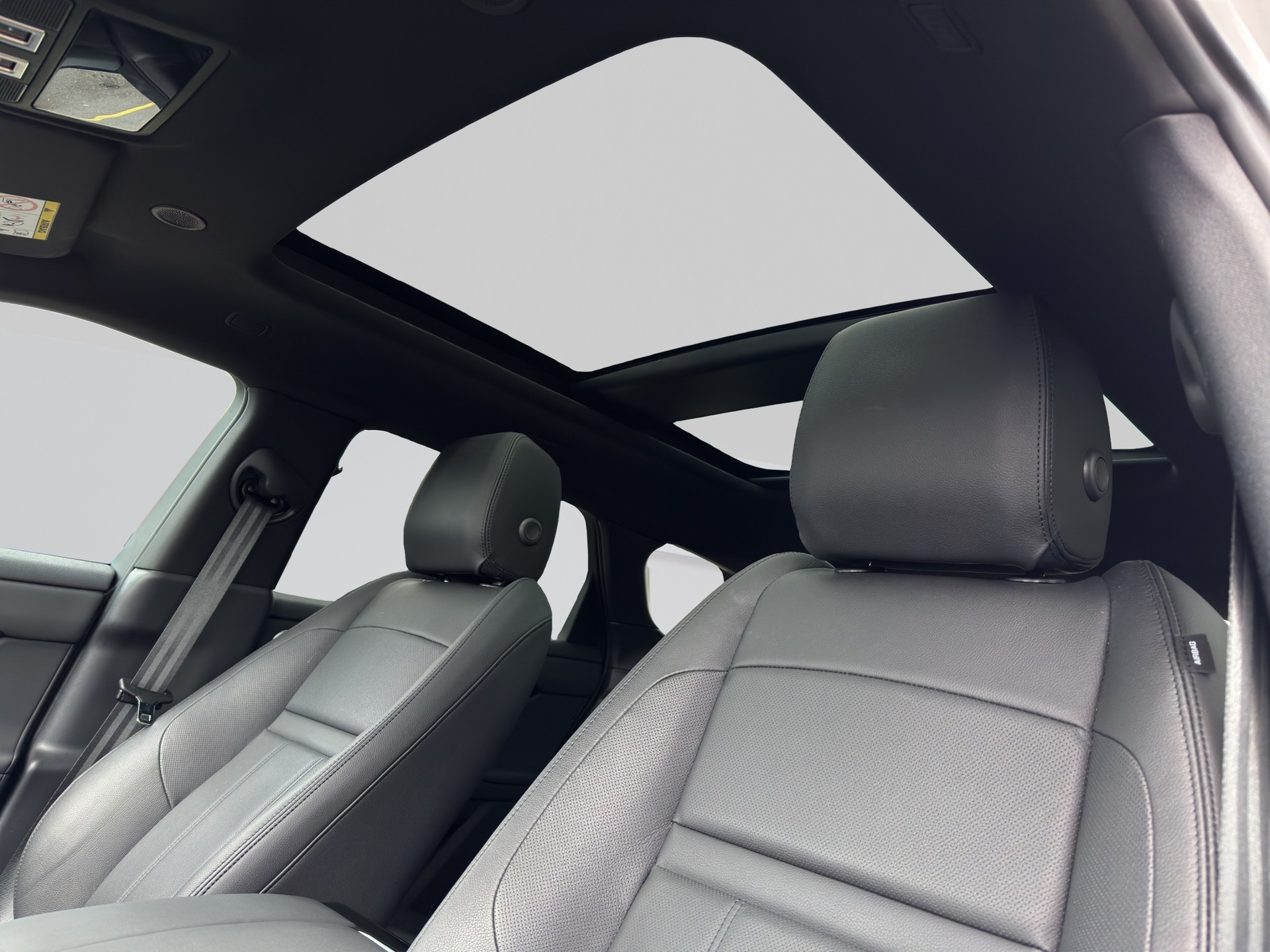 LAND ROVER Range Rover Evoque D 200 Dynamic SE Black Pack MHEV-image-10