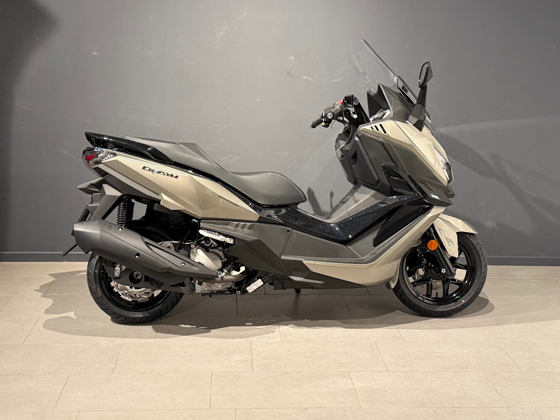 SYM Cruisym 300