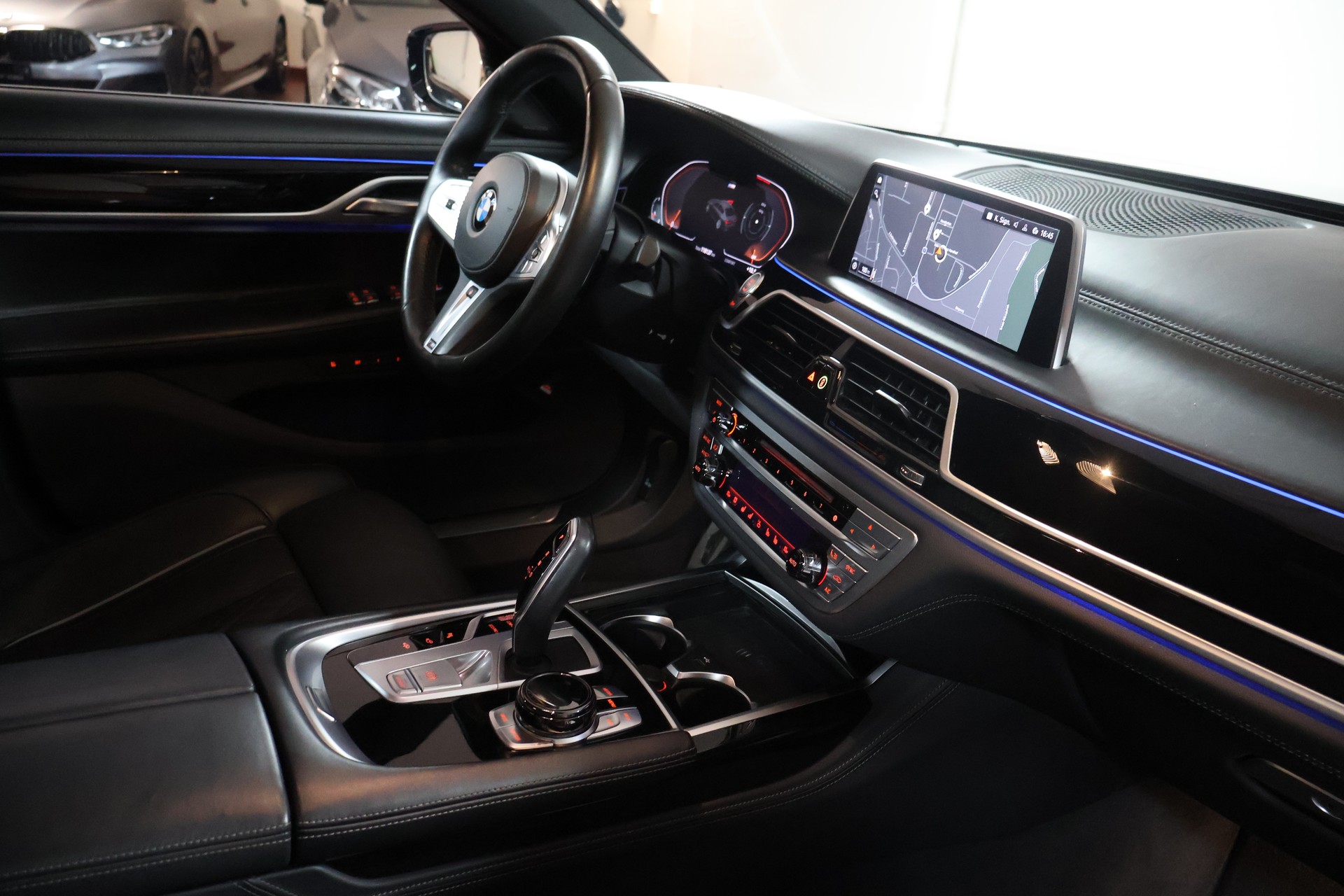 BMW 730d xDrive Steptronic-image-10