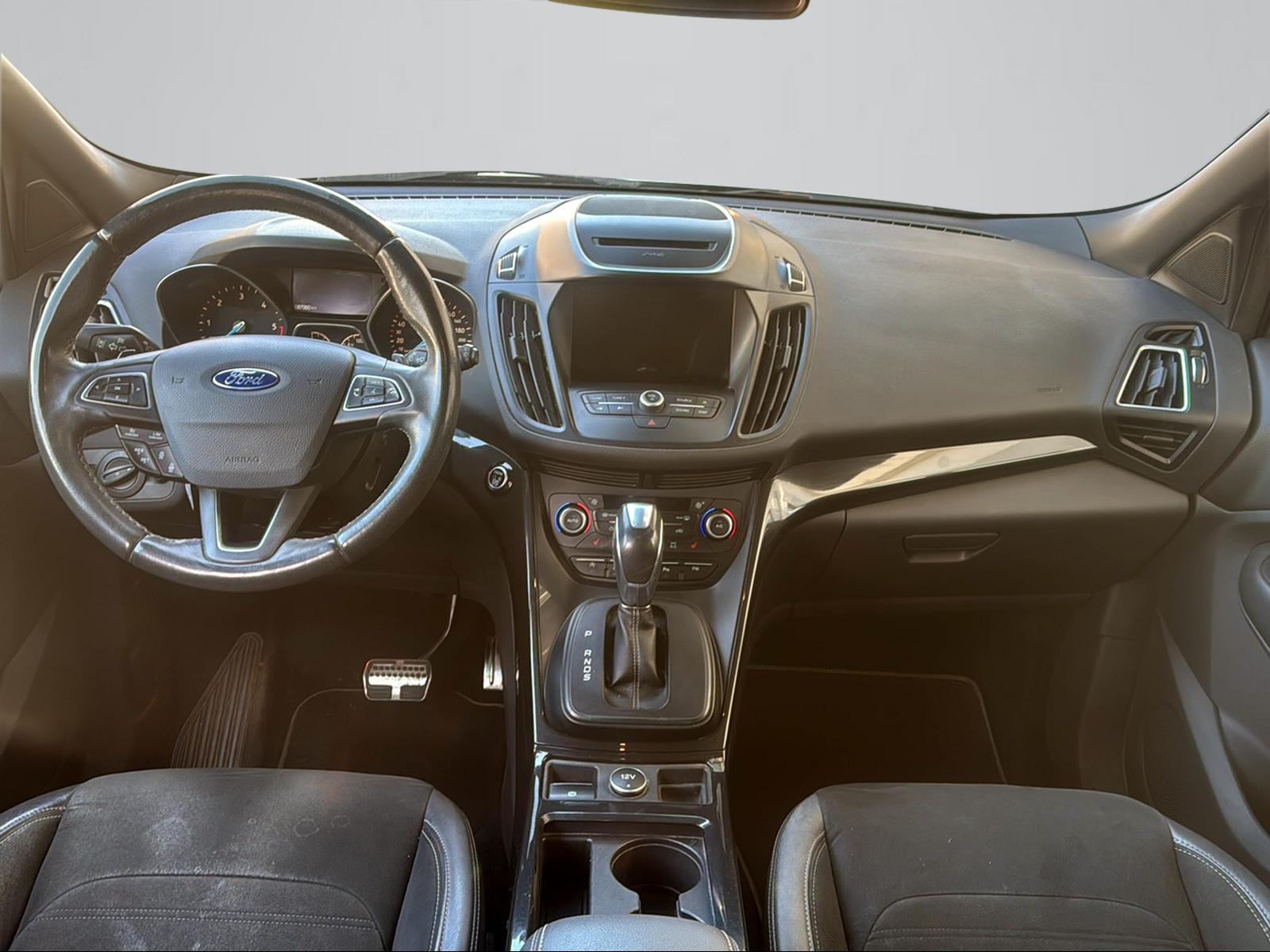 FORD Kuga 2.0 TDCi 180 ST-Line FPS-image-5
