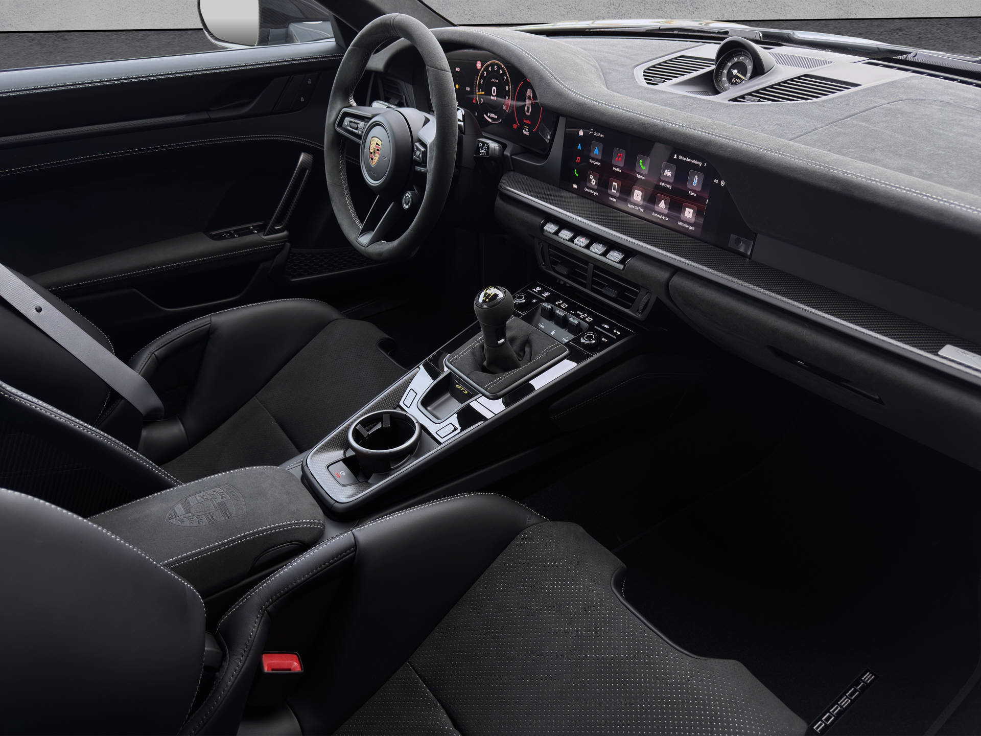 PORSCHE 911 GT3-image-8