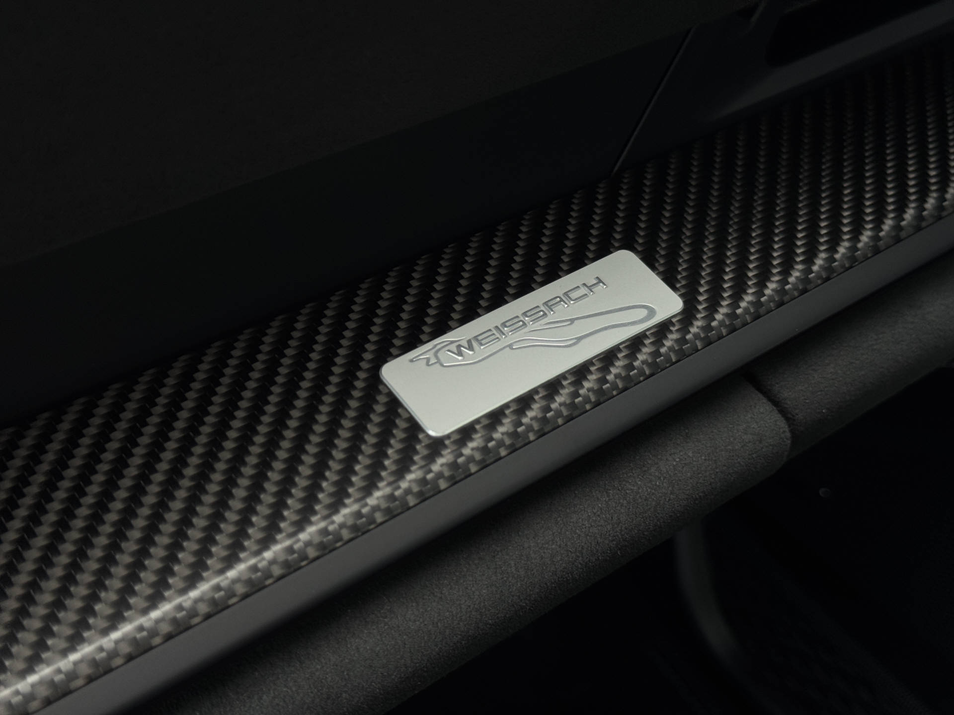 PORSCHE 911 GT3-image-12