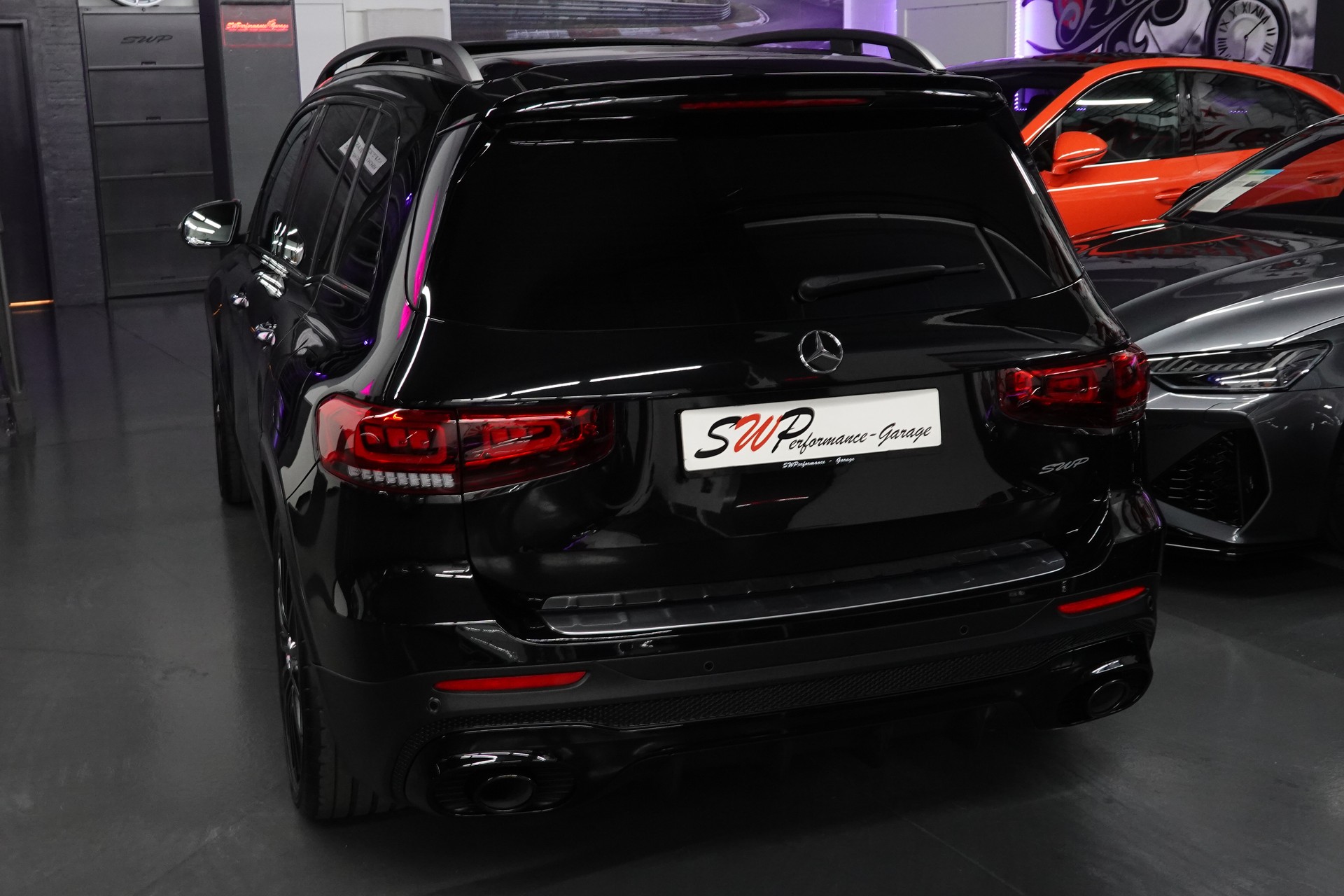 MERCEDES-BENZ GLB 35 AMG 4MATIC 8G-TRONIC CH-FZ MIT GARANTIE 7-PLÄTZER-image-10