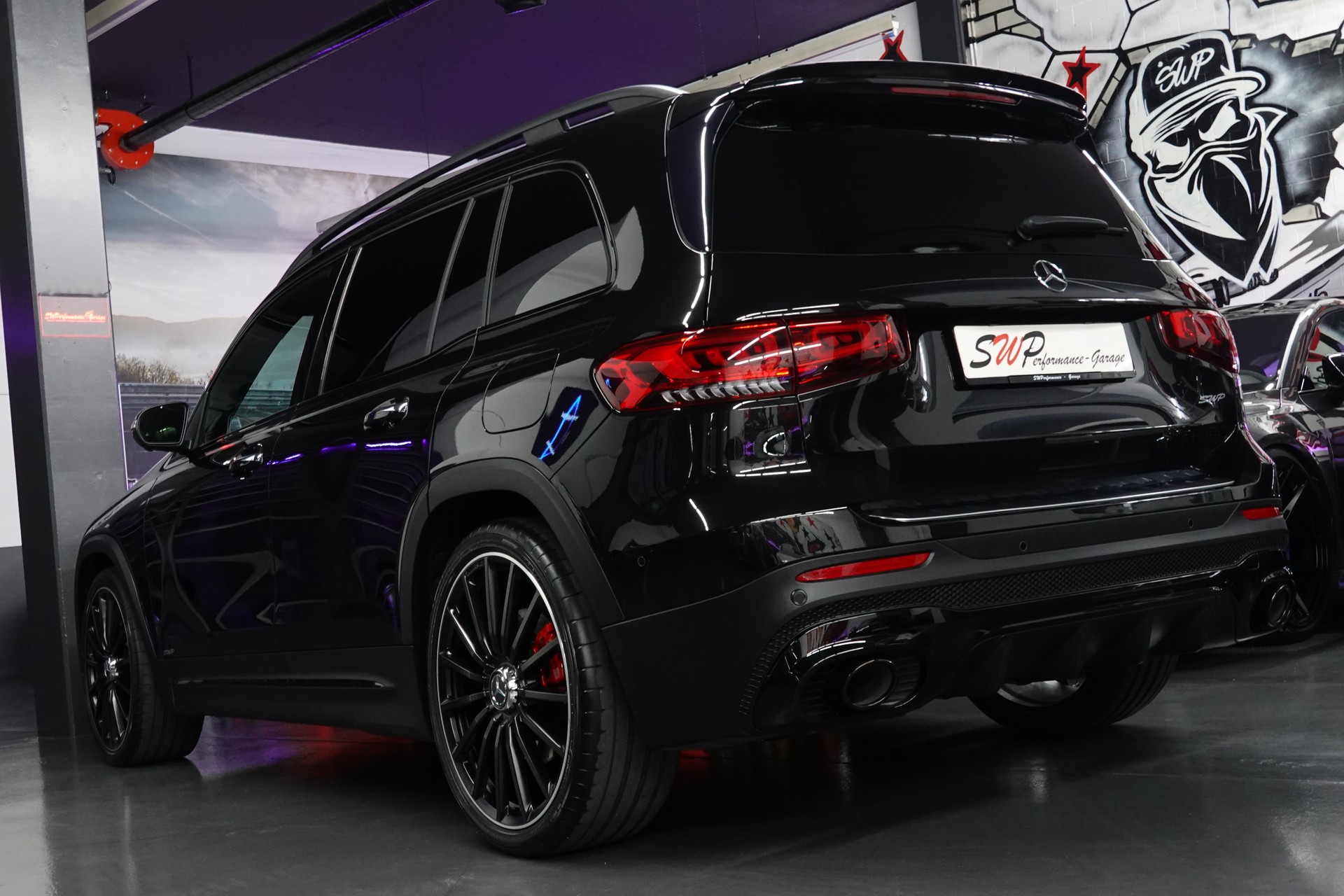 MERCEDES-BENZ GLB 35 AMG 4MATIC 8G-TRONIC CH-FZ MIT GARANTIE 7-PLÄTZER-image-9