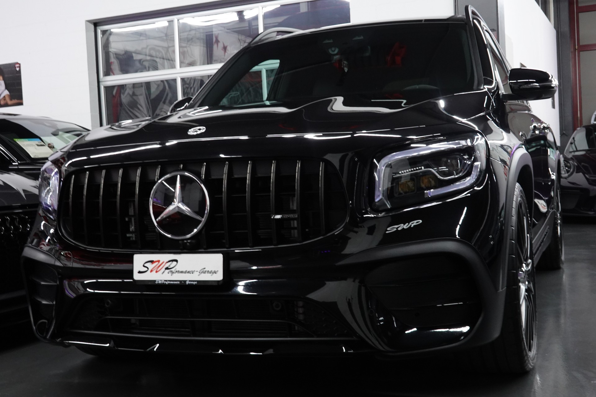 MERCEDES-BENZ GLB 35 AMG 4MATIC 8G-TRONIC CH-FZ MIT GARANTIE 7-PLÄTZER-image-6