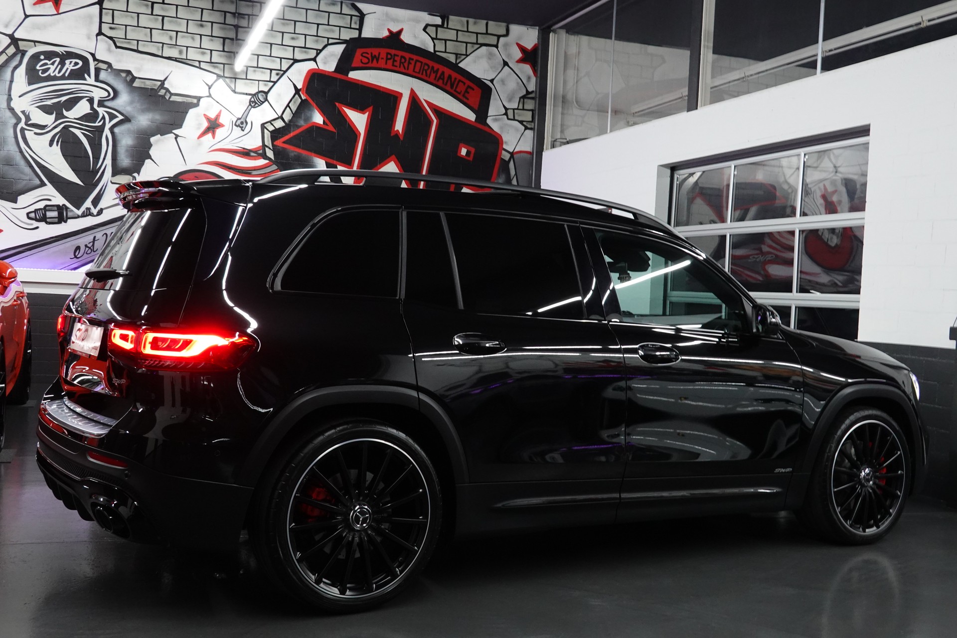MERCEDES-BENZ GLB 35 AMG 4MATIC 8G-TRONIC CH-FZ MIT GARANTIE 7-PLÄTZER-image-21
