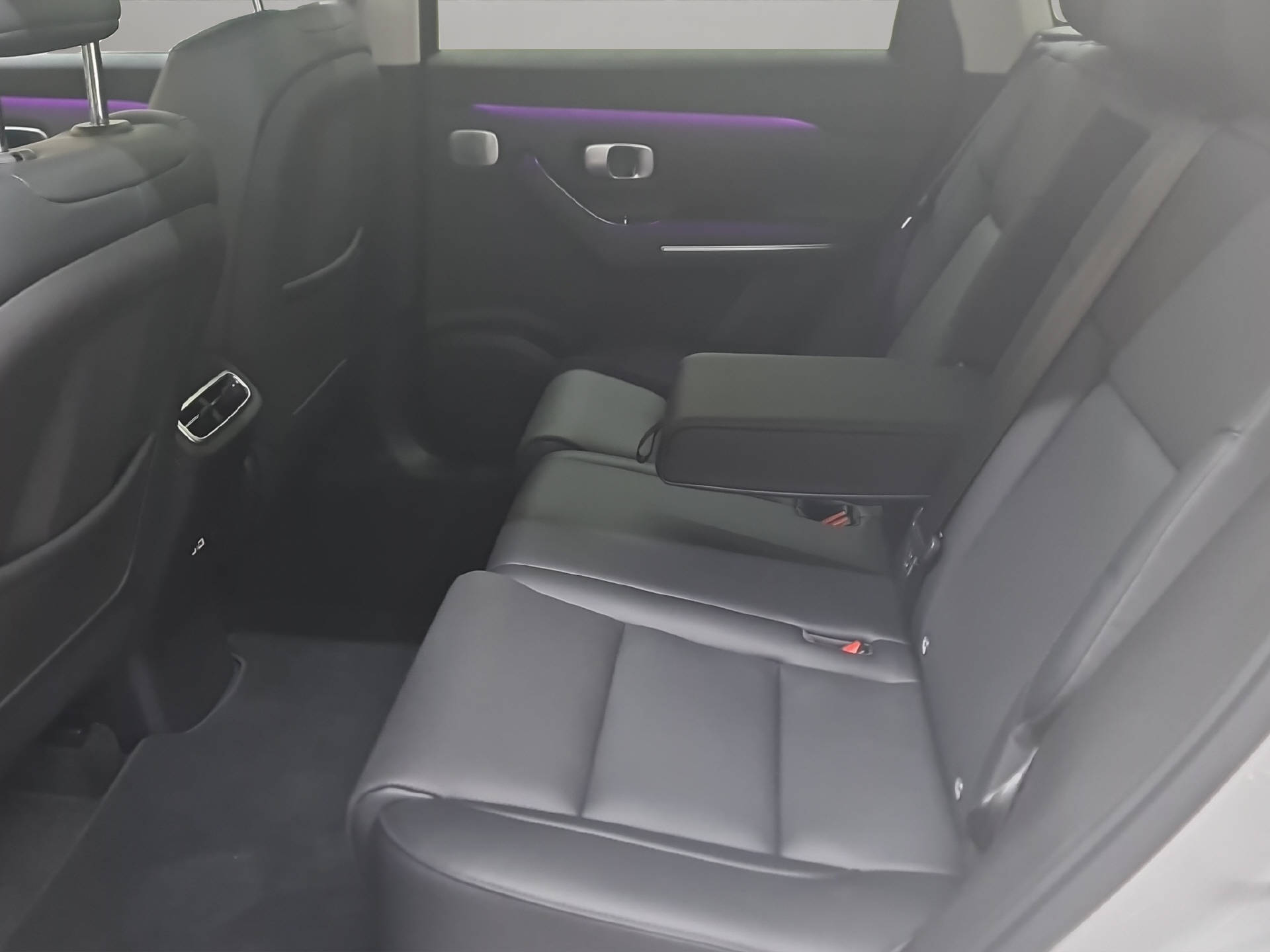 LEAPMOTOR C10 1.5 Hybrid EV-image-9