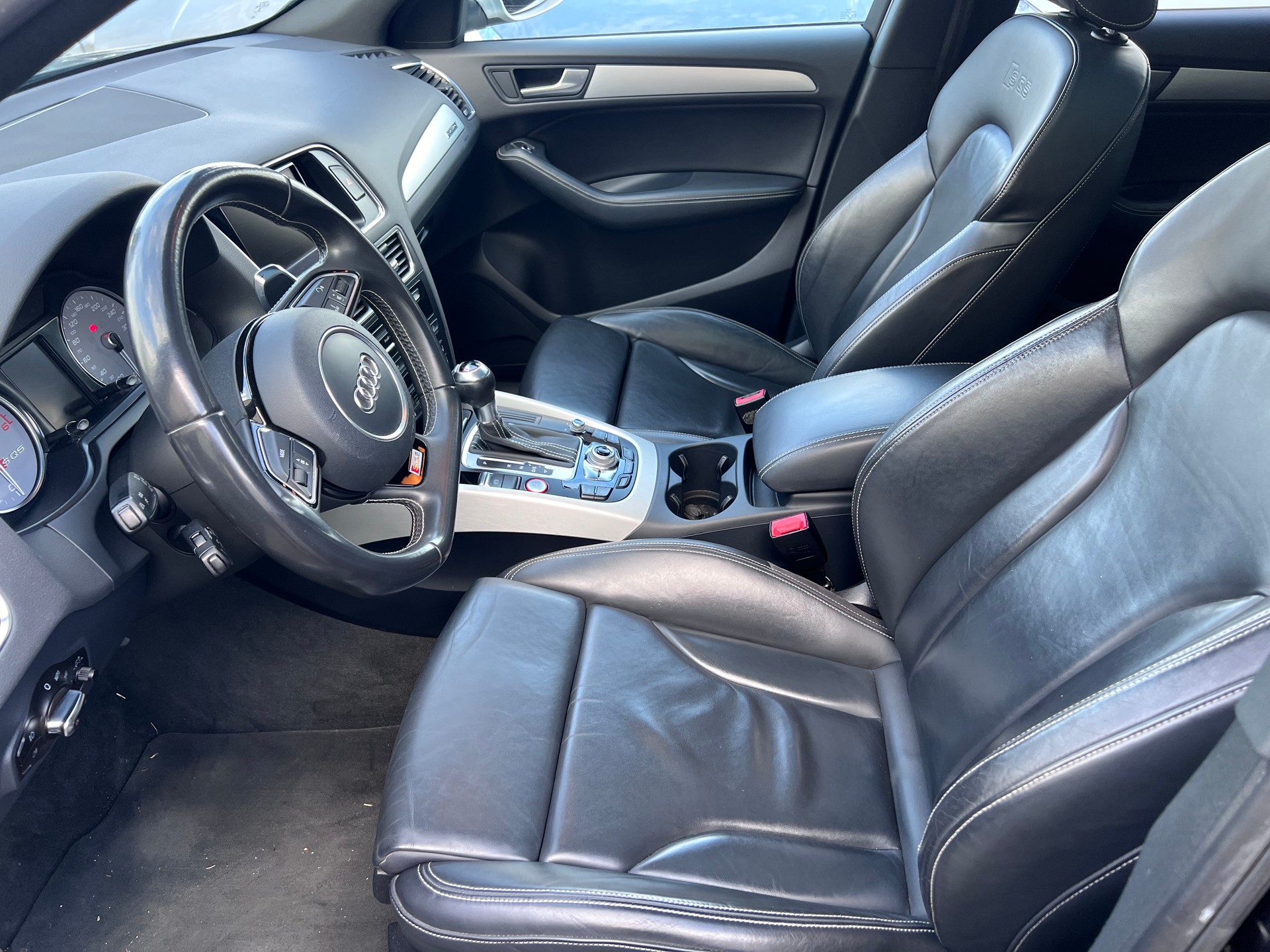 AUDI SQ5 3.0 TDI quattro tiptronic-image-10