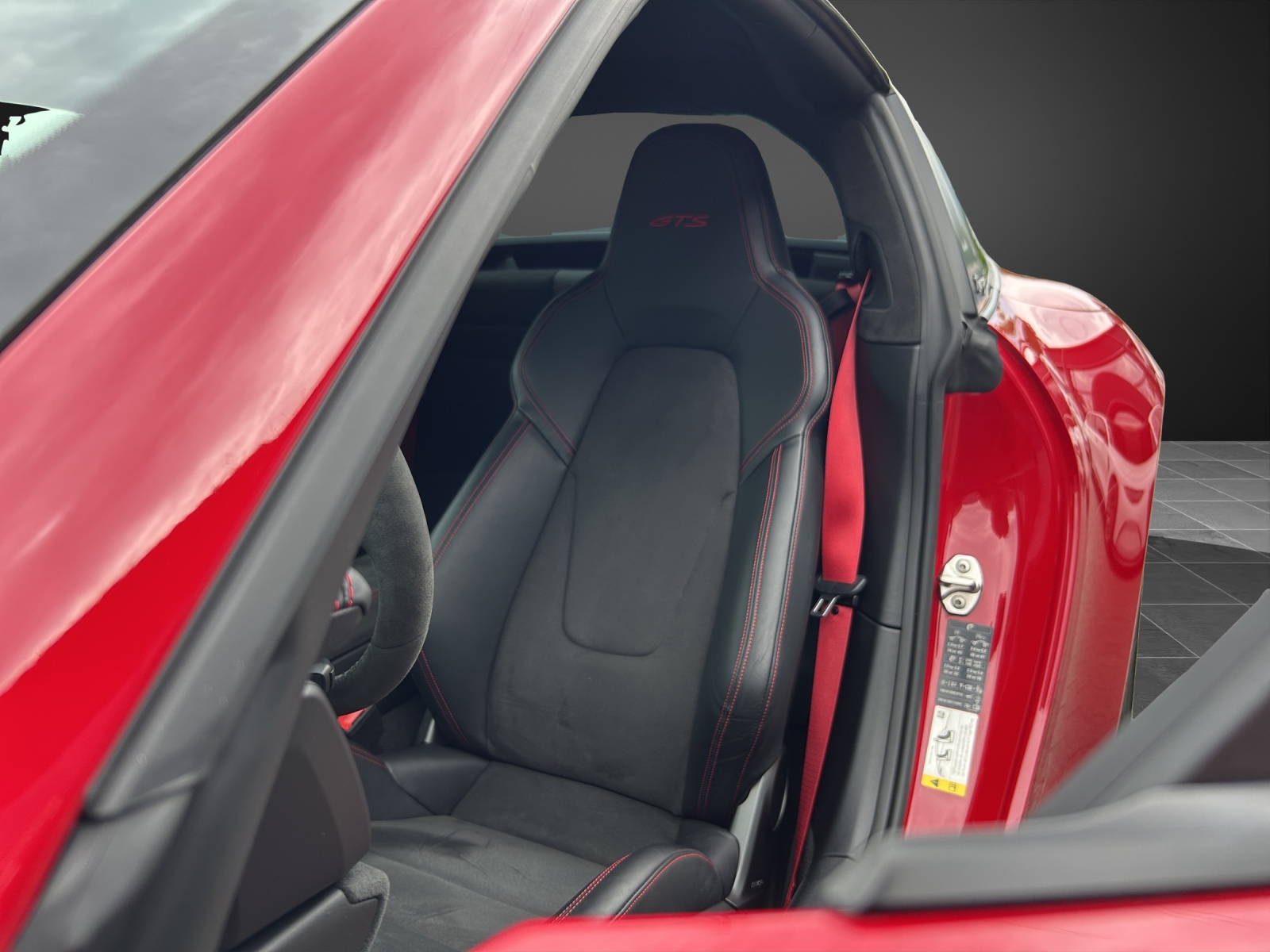 PORSCHE 911 Targa 4 GTS PDK-image-8