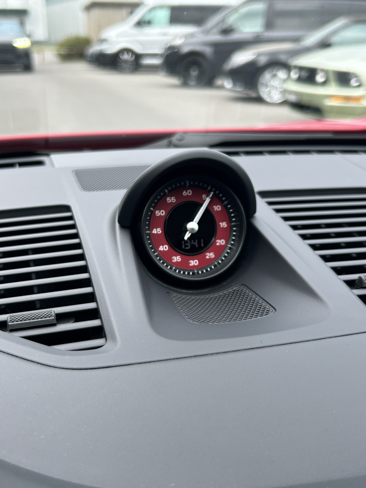 PORSCHE 911 Targa 4 GTS PDK-image-11